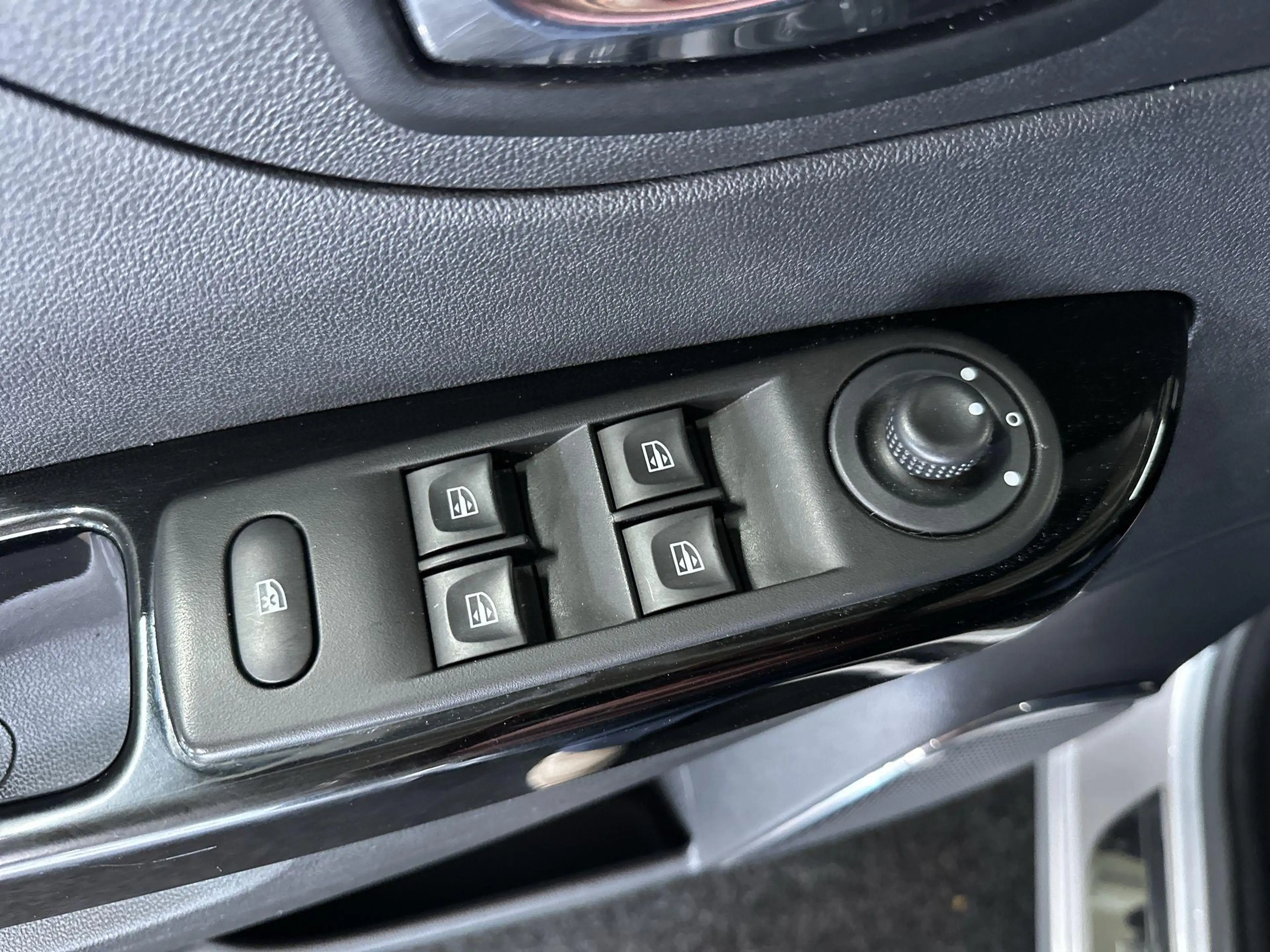 Renault Captur 0.9 TCe Limited Trekhaak | Navigatie — photo 22