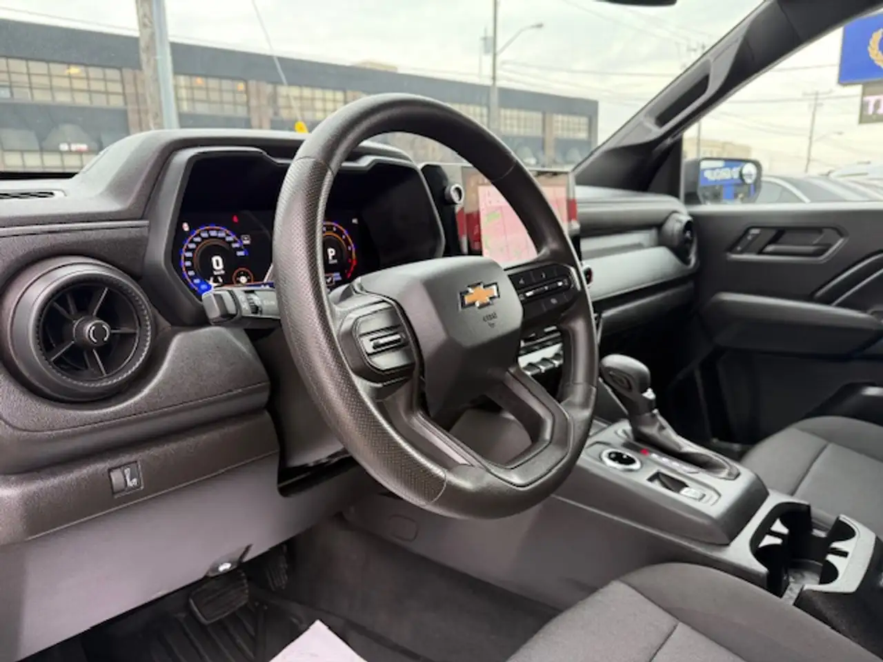 Chevrolet Colorado снимка Chevrolet Colorado