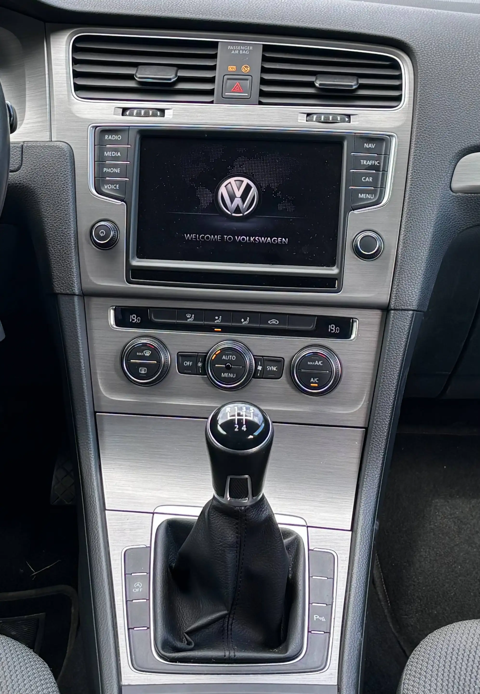 Volkswagen Golf Golf Alltrack 1.6 / Euro 6b / NAVI — photo 11