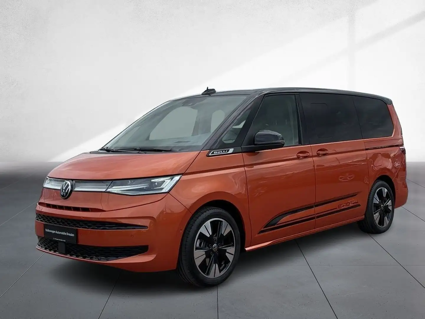 Volkswagen T7 Multivan Edition 2.0 TDI SCR DSG langer Überhang Oranj - 2