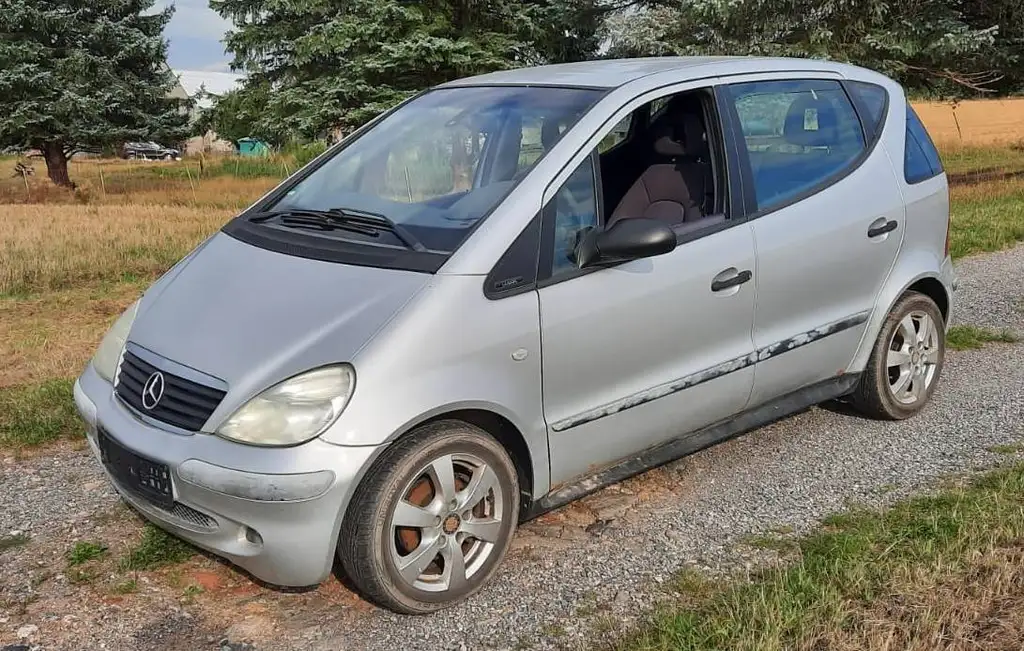 Mercedes-Benz A 170 2002 из Европы — купить под ключ