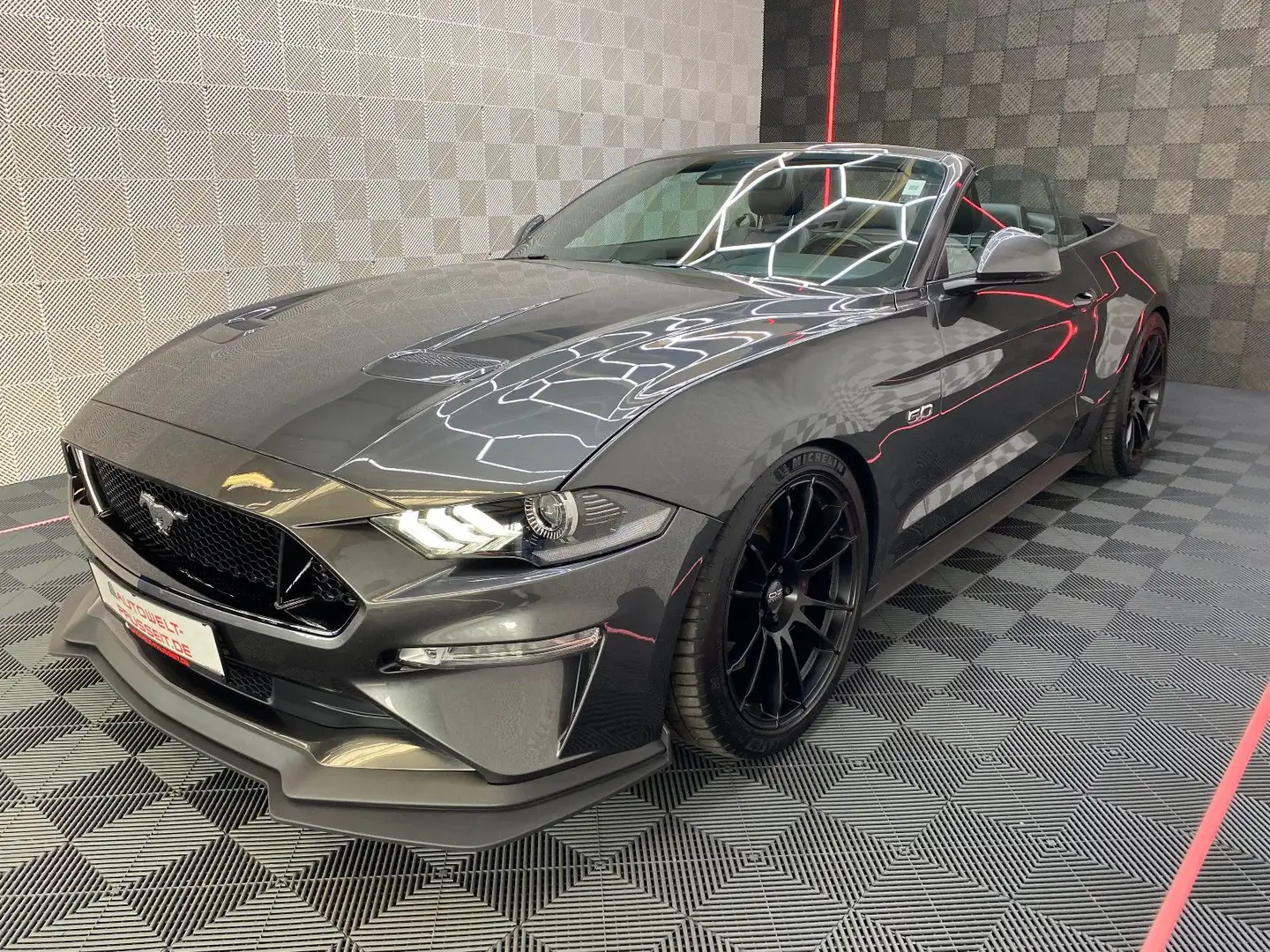 Ford Mustang GT Cab.*PREMIUM* KW V3-BREMBO-OZ MAGNESI Grau - 2