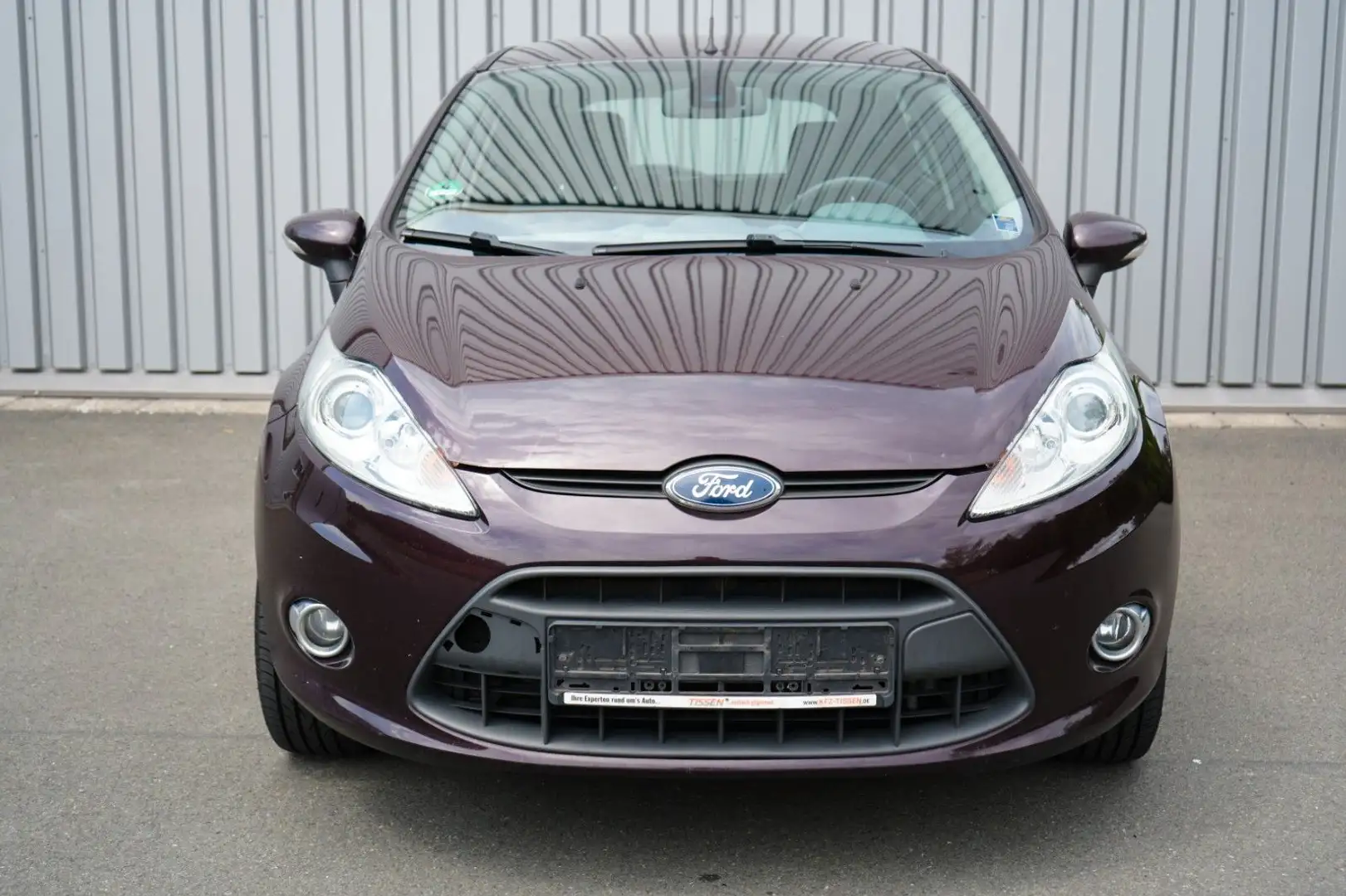 Ford Fiesta Titanium Klima Sitzheizung 8 Fach bereift Mauve - 2
