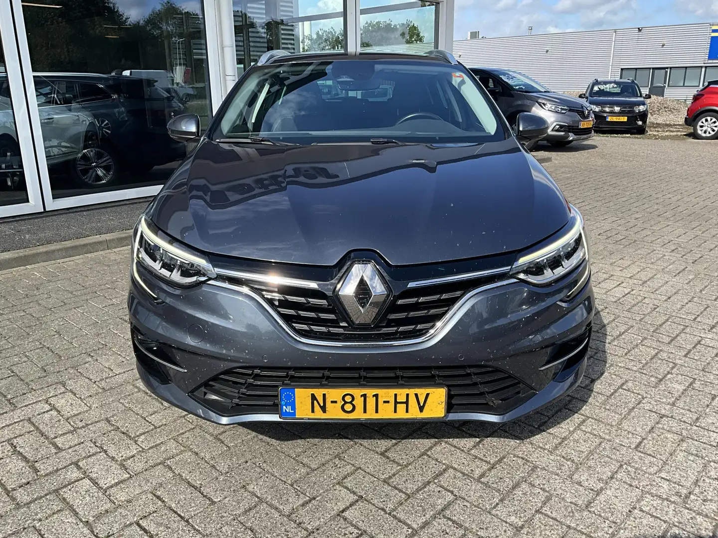 Renault Megane Estate 1.3 TCe Intens Facelift Grau - 2