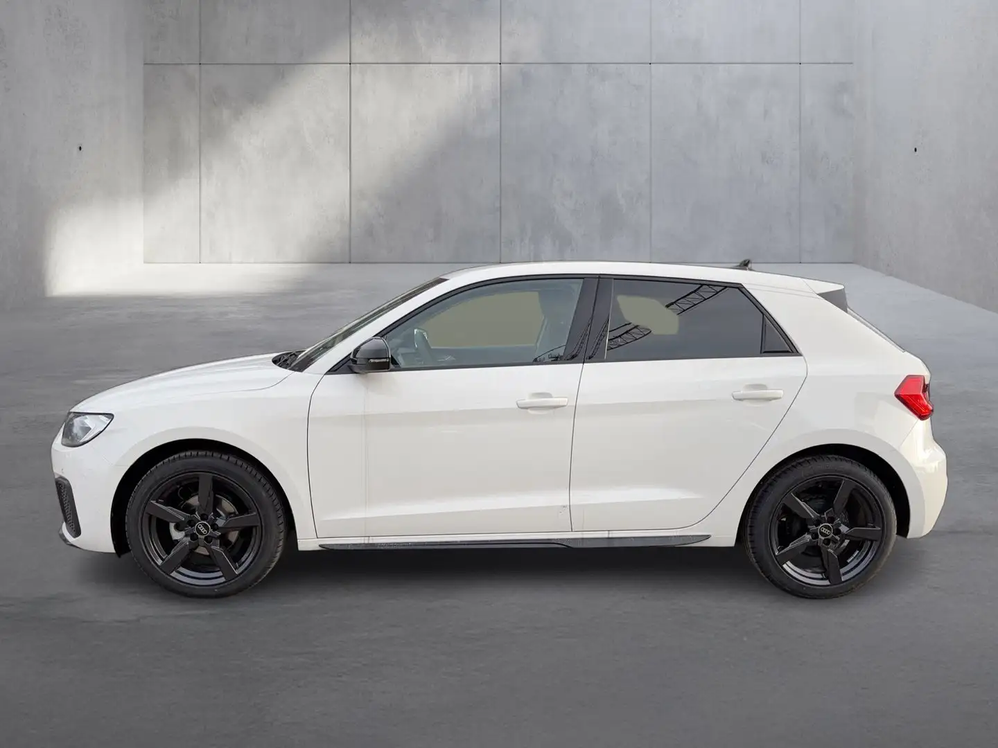 Audi A1 25 TFSI intense Weiß - 2