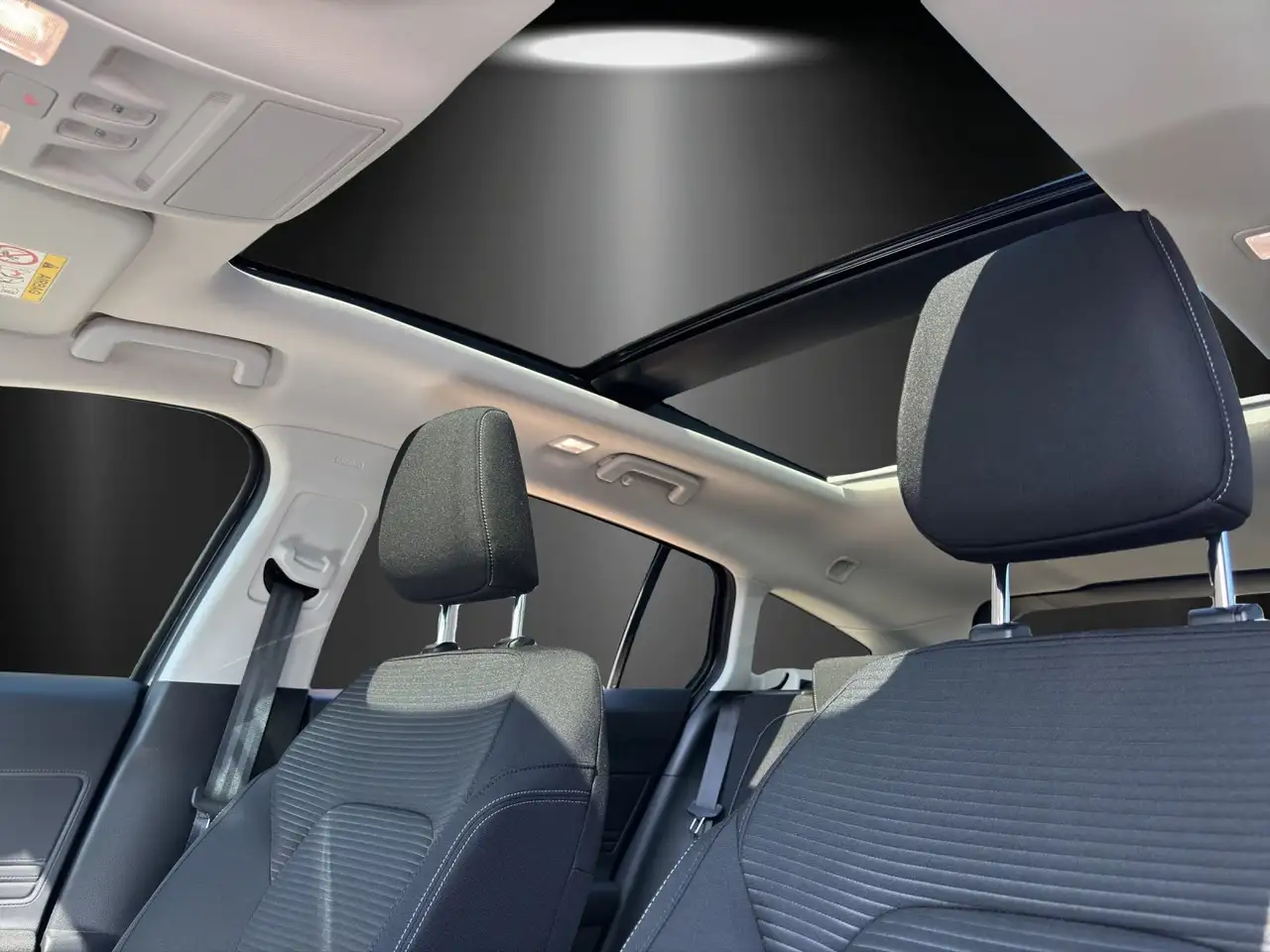 Ford Focus Active X Pano Dach B&O Winter Pak. LED Mat 14