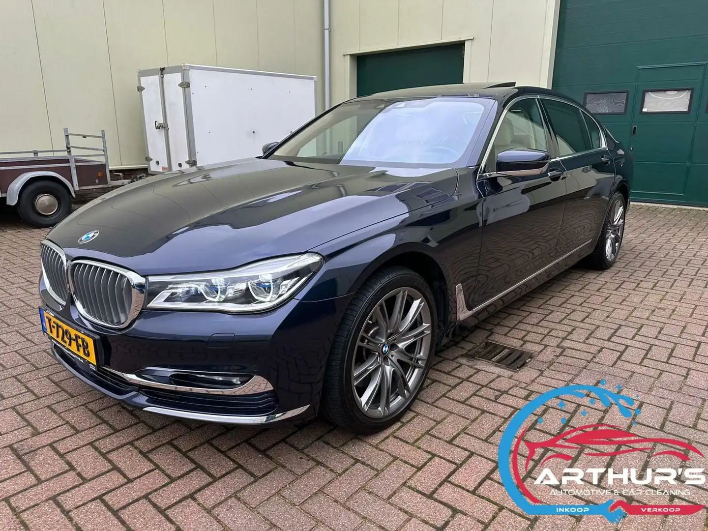 BMW 750 7-serie 750Li xDrive High Executive Blauw - 1