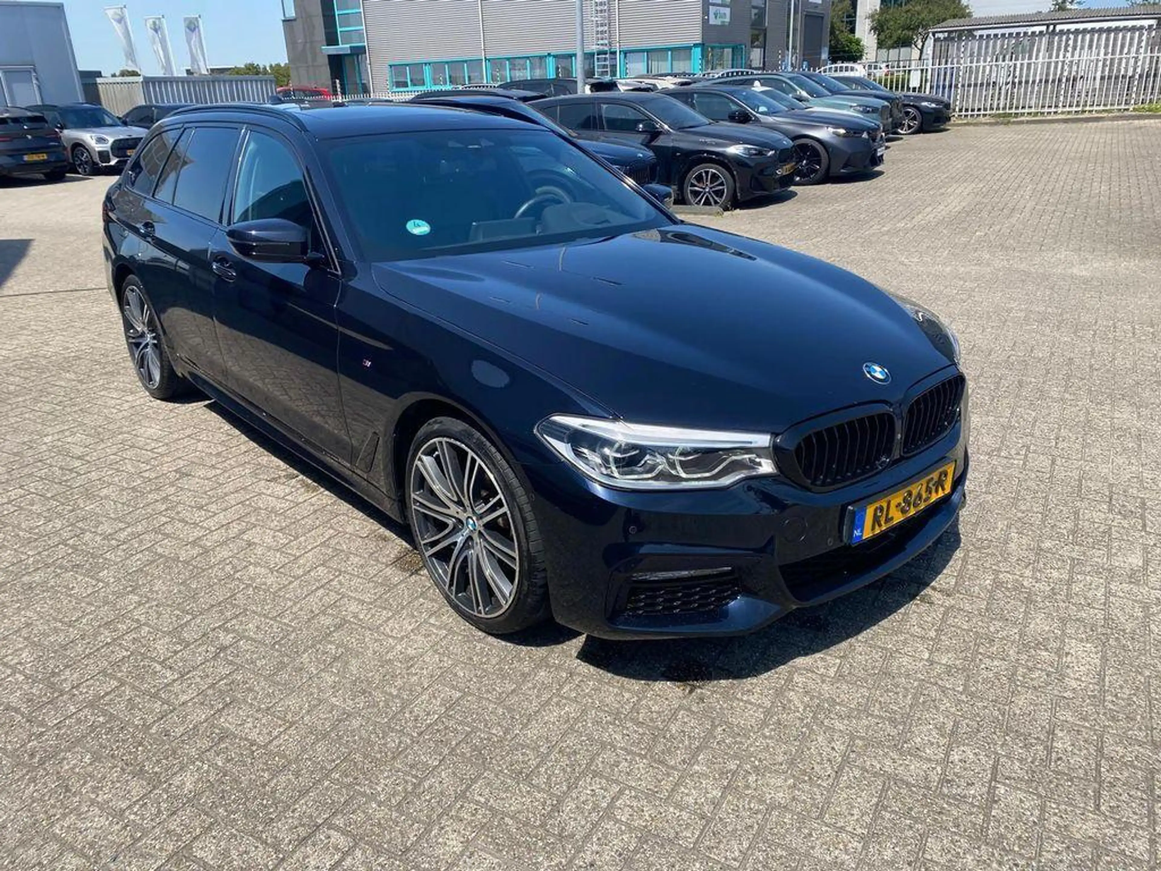BMW 530 5-serie Touring 530i High Executive M | M Pakket | — photo 4