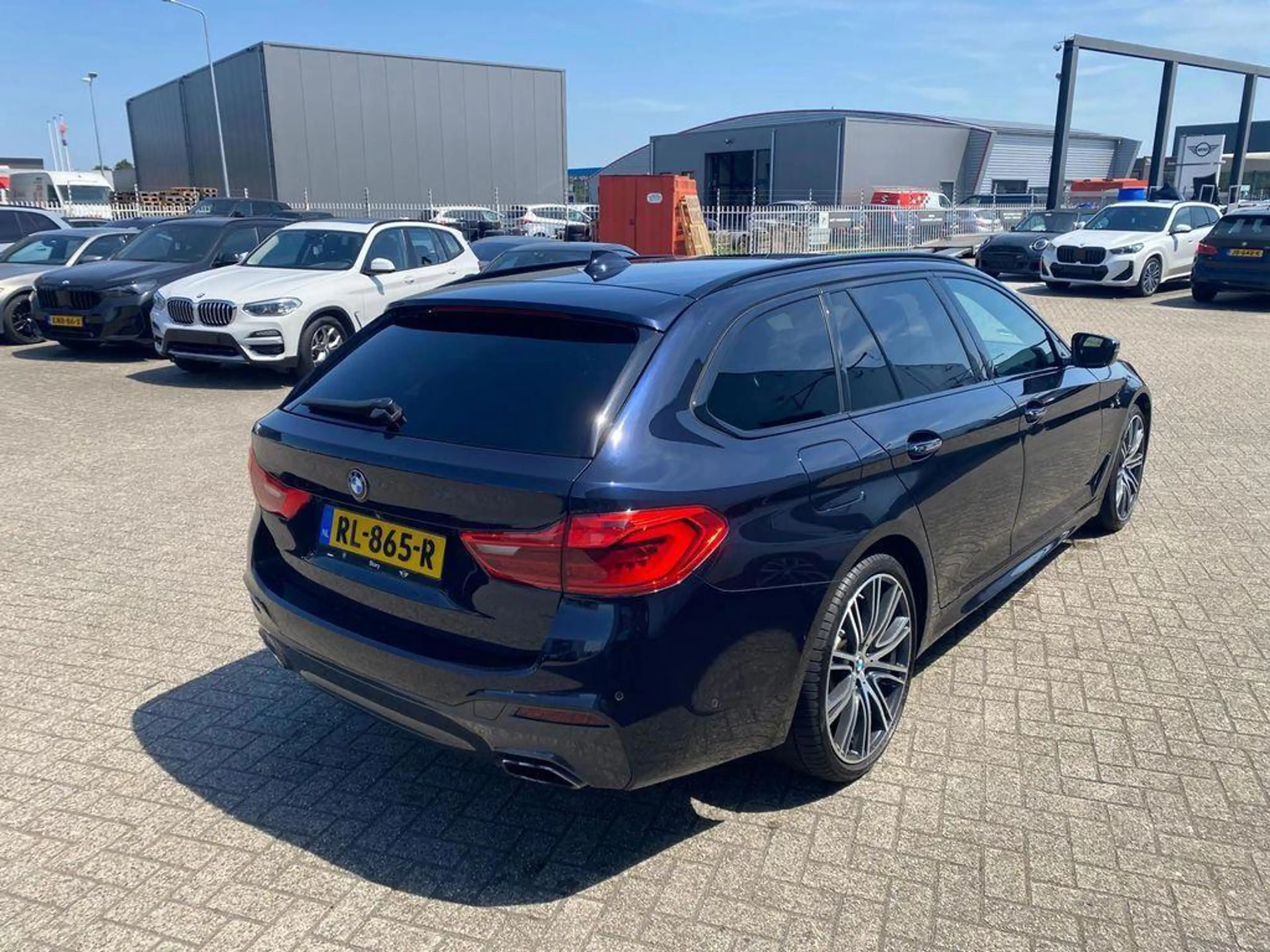 BMW 530 5-serie Touring 530i High Executive M | M Pakket | — photo 6