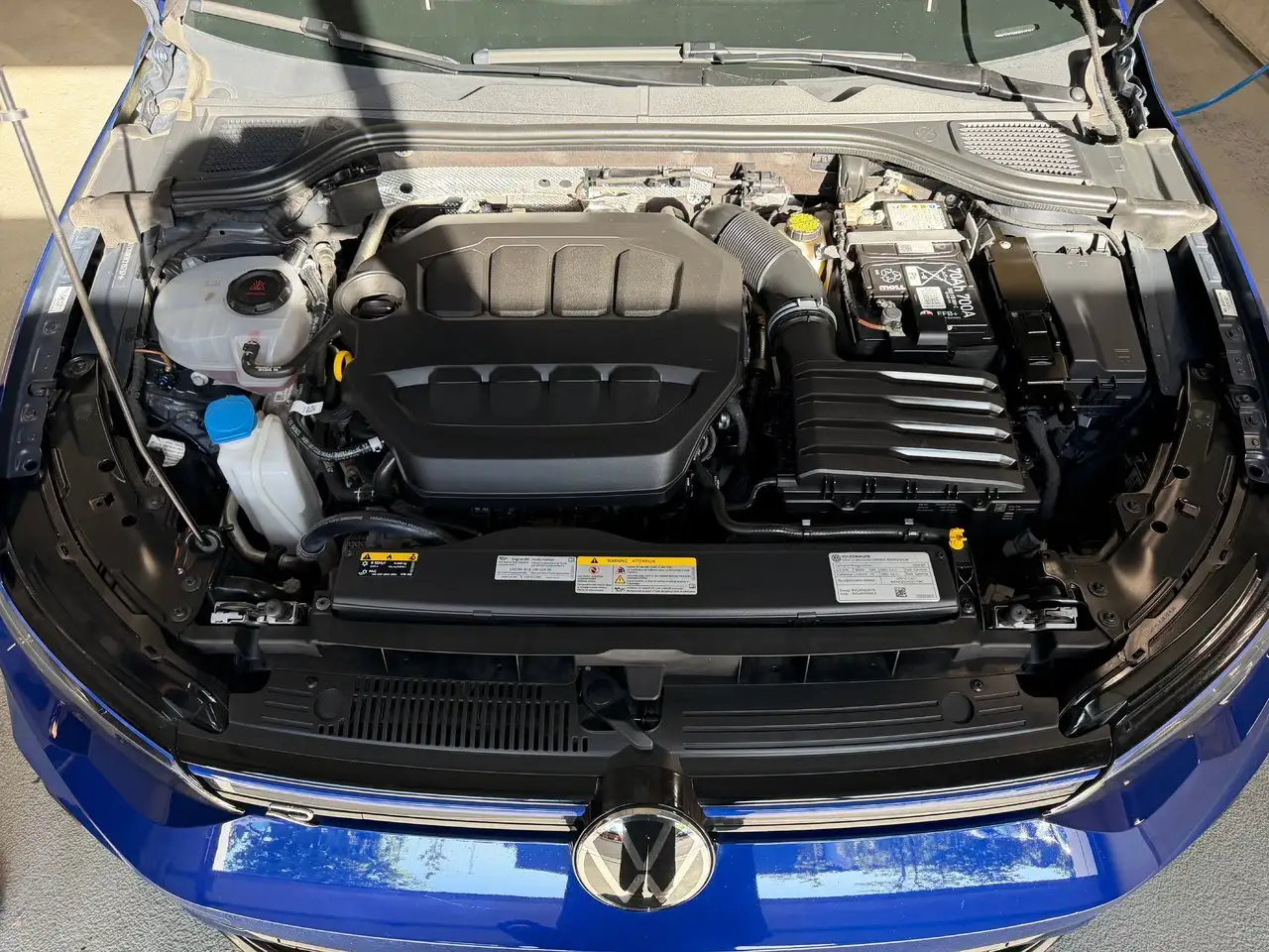 Volkswagen Golf R снимка Volkswagen Golf R