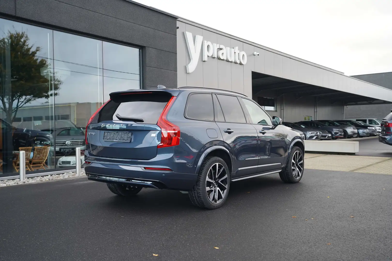 Volvo XC90 XC90 T8 AWD Recharge Leder Panodak Trekhaak 7zitpl Bleu - 2