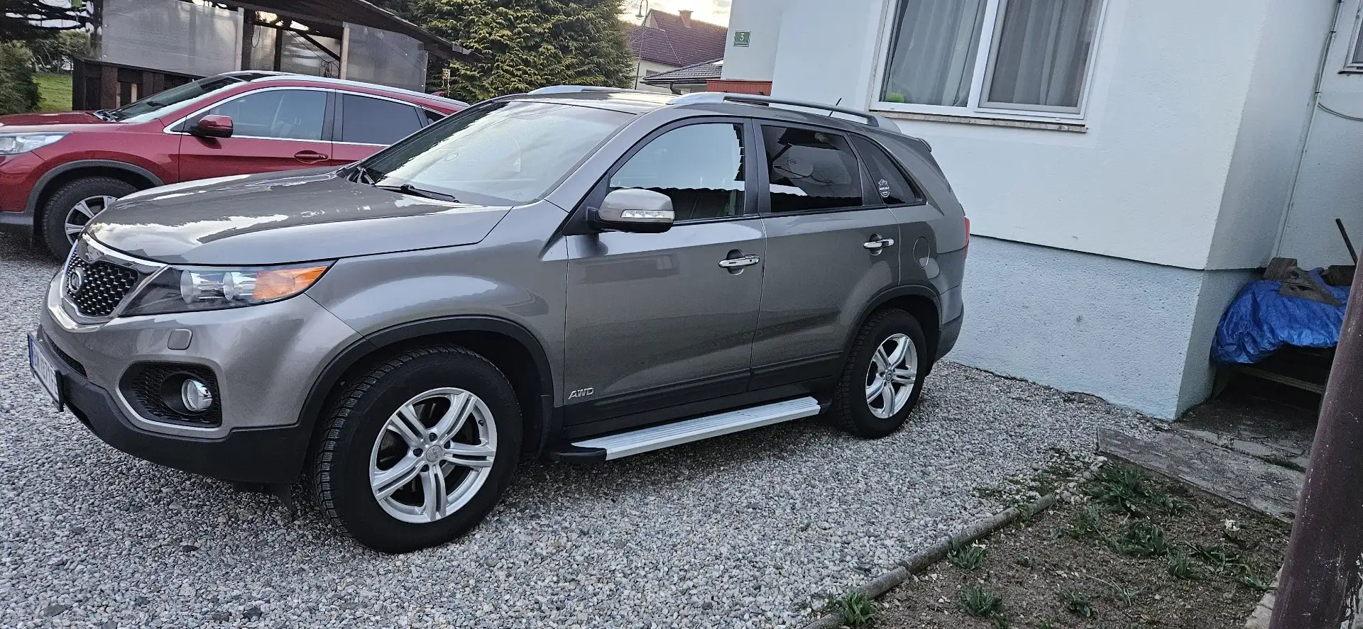 Kia Sorento 2,2 CRDi Motion DPF 4WD Aut. Grau - 2