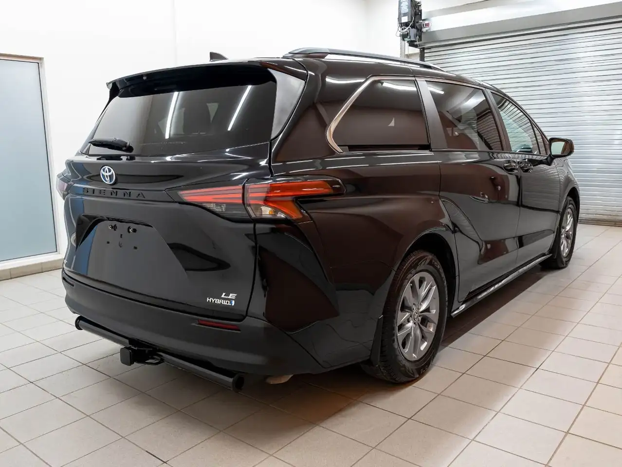 Toyota Sienna снимка Toyota Sienna