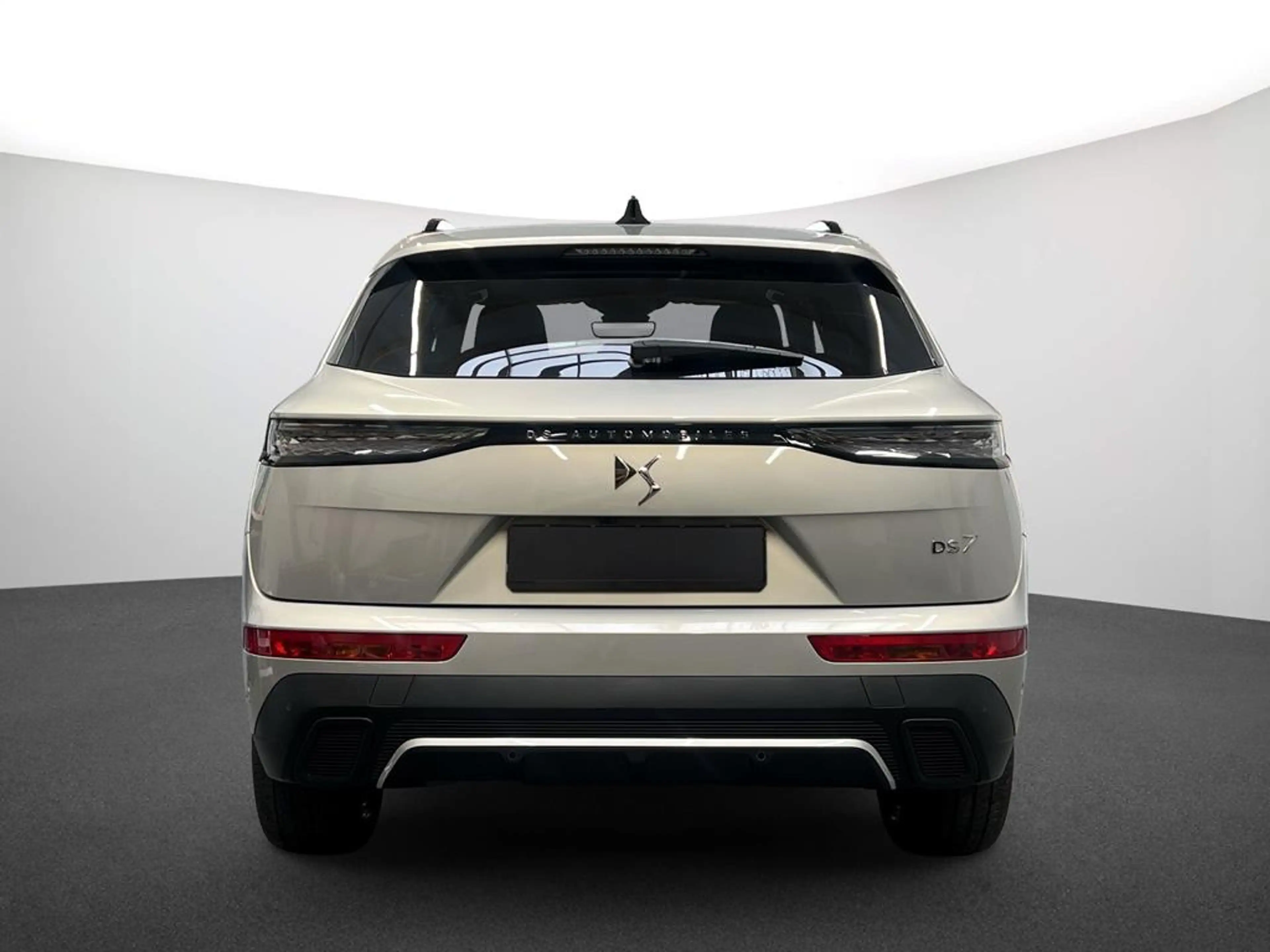 DS Automobiles DS 7 Opera — photo 4