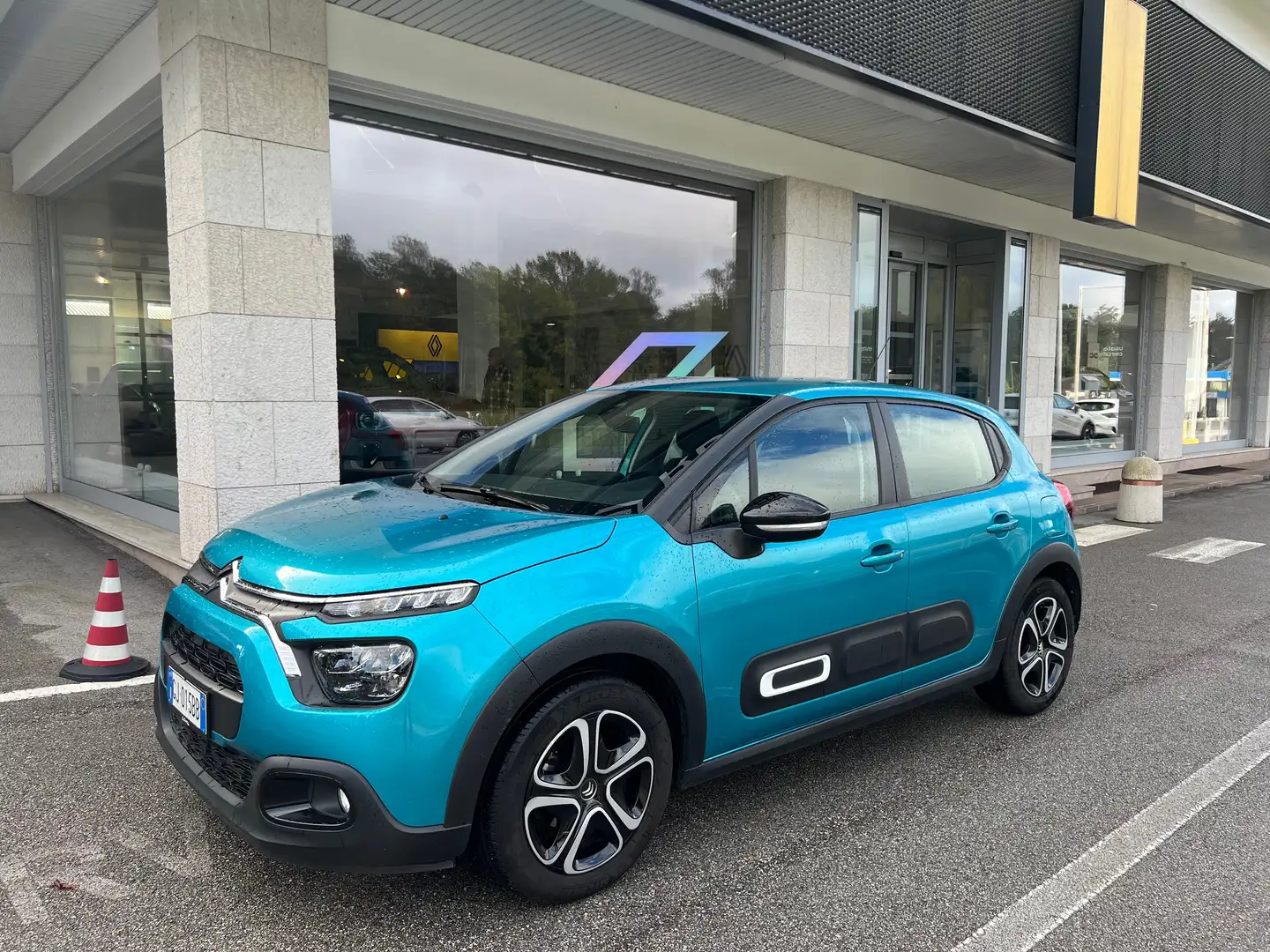 Citroen C3 C3 1.2 puretech Shine s Blau - 1