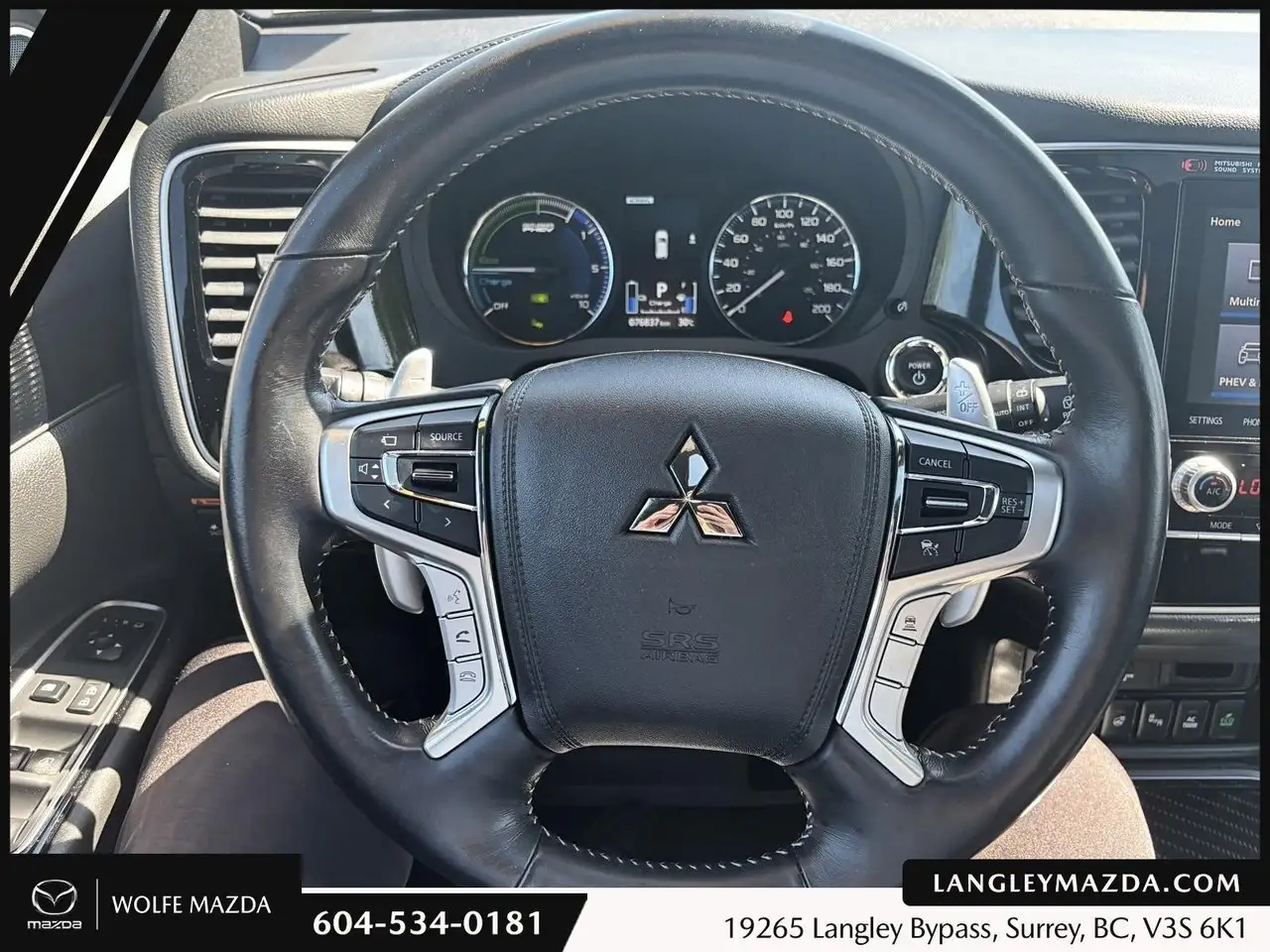 Mitsubishi Outlander снимка Mitsubishi Outlander