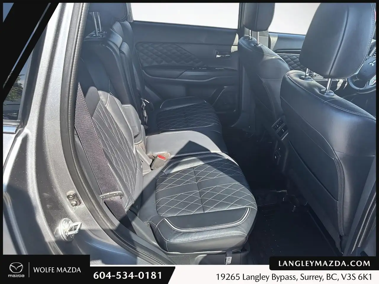 Mitsubishi Outlander снимка Mitsubishi Outlander