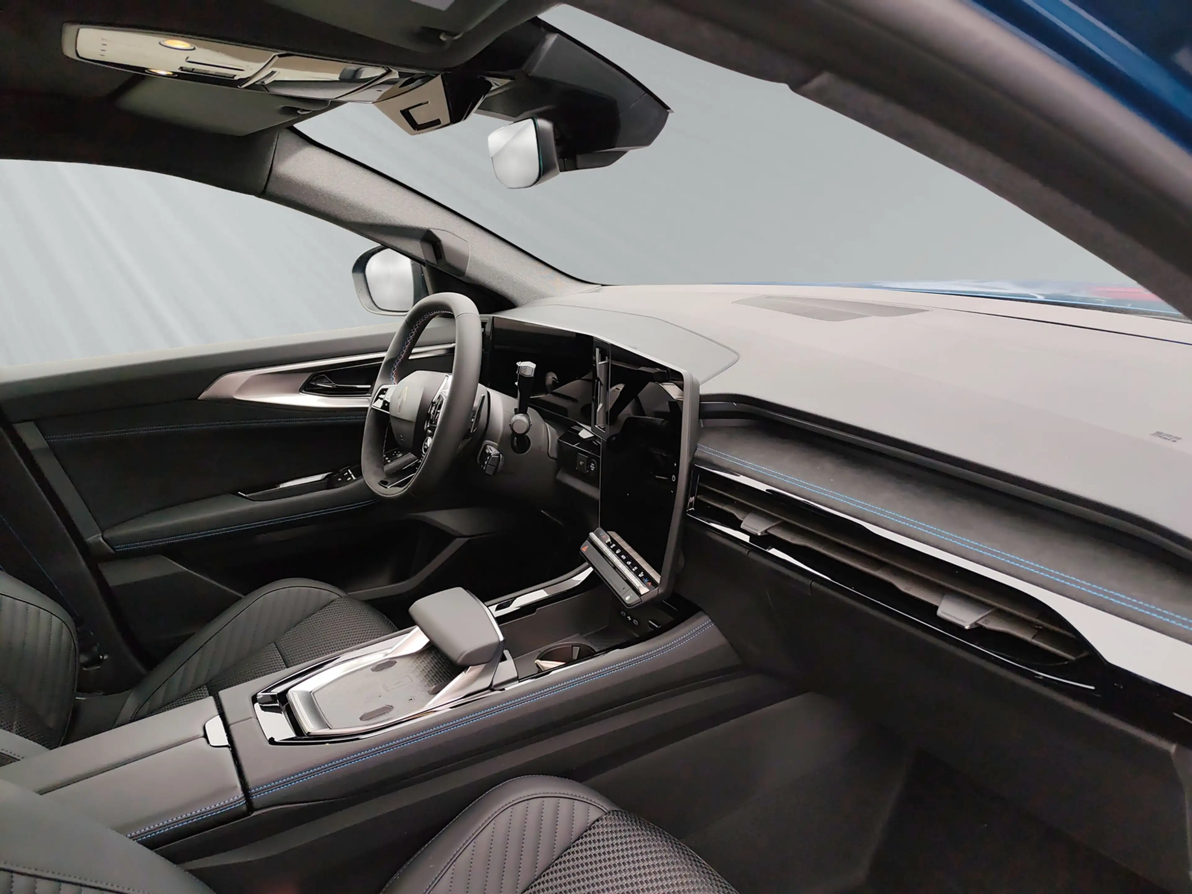 Renault Austral 1.3 150 Mild-Hybrid Esprit Alpine — photo 11