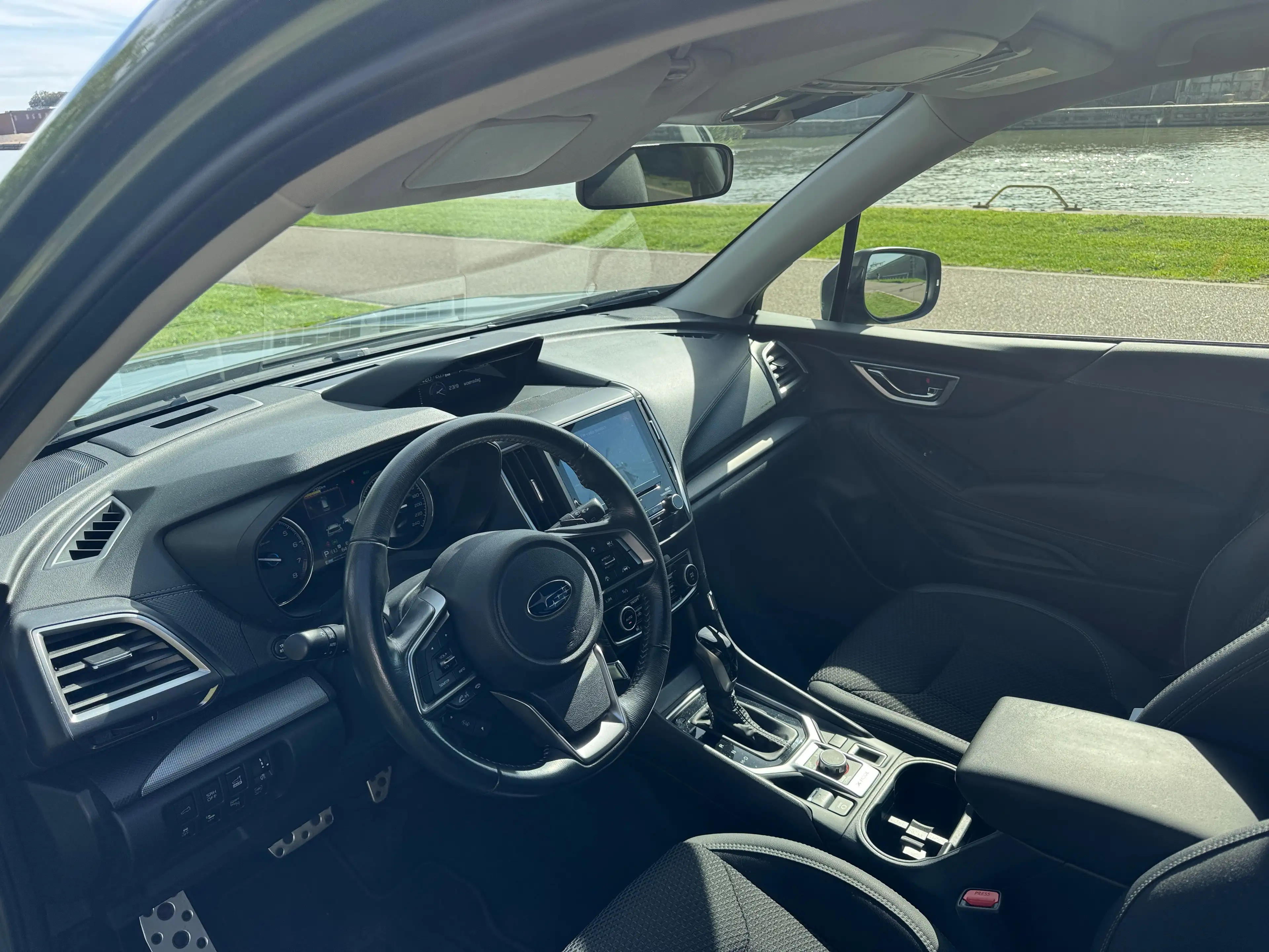 Subaru Forester Forester 2.0i-S Premium EyeSight CVT — photo 15