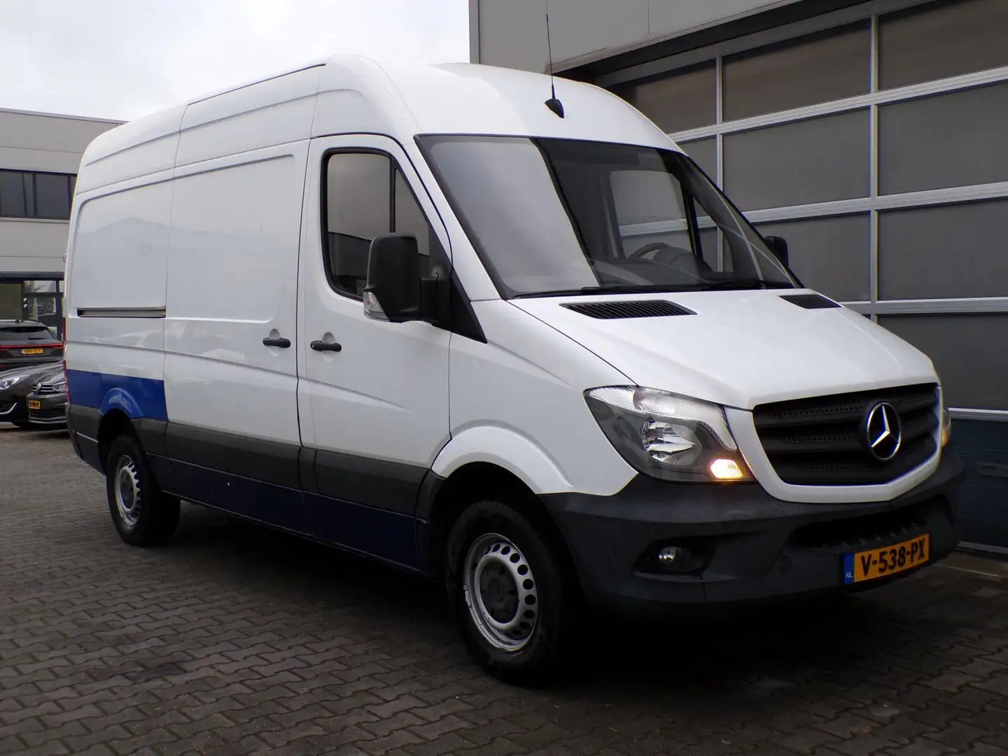 Mercedes-Benz Sprinter 511 2.2 CDI 366 L2H2 Airco!! - 1