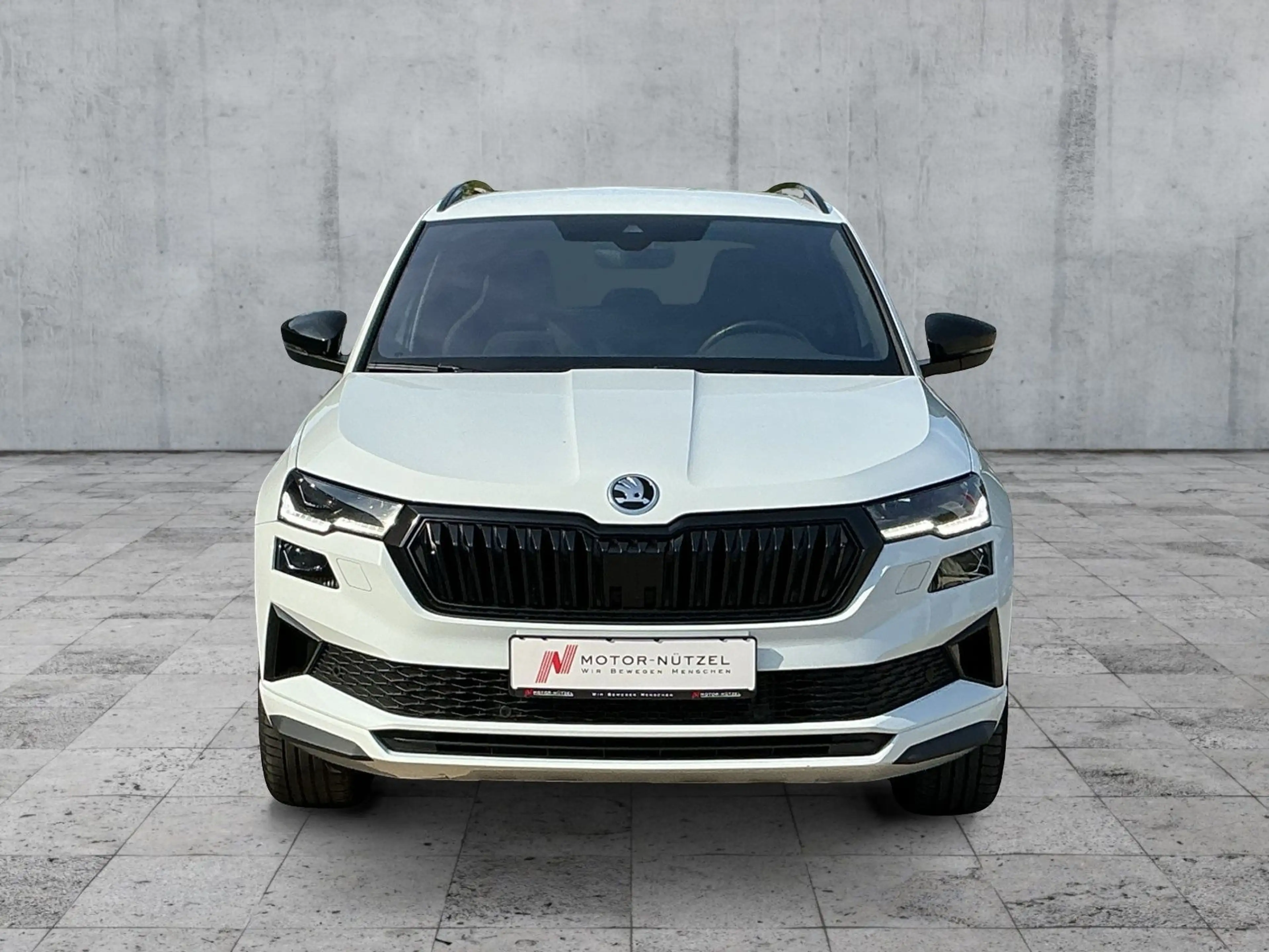 Skoda Karoq 2.0 TDI DSG SPORTLINE 4x4 LED+NAVI+AHK+ACC — photo 3
