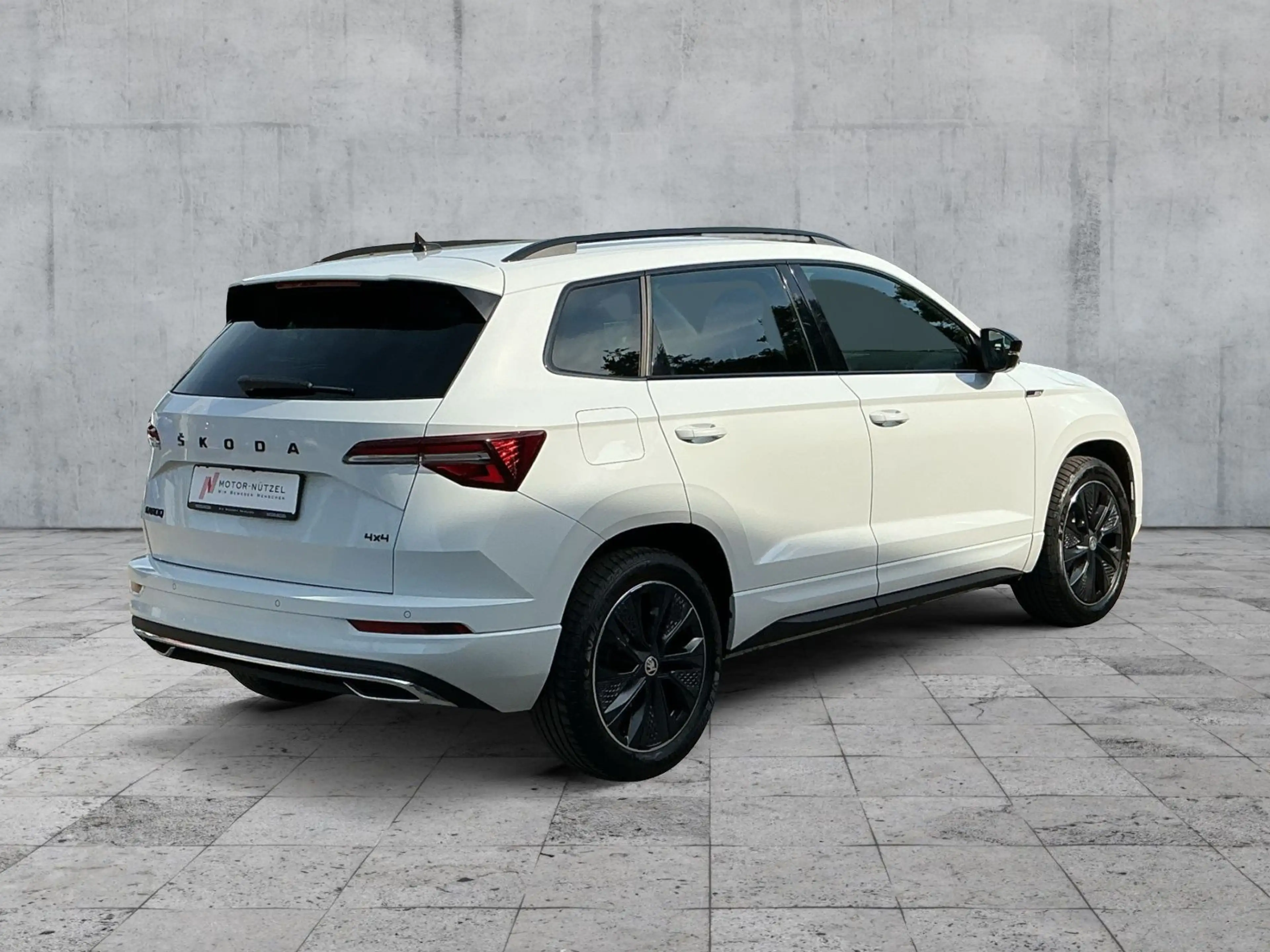 Skoda Karoq 2.0 TDI DSG SPORTLINE 4x4 LED+NAVI+AHK+ACC — photo 6