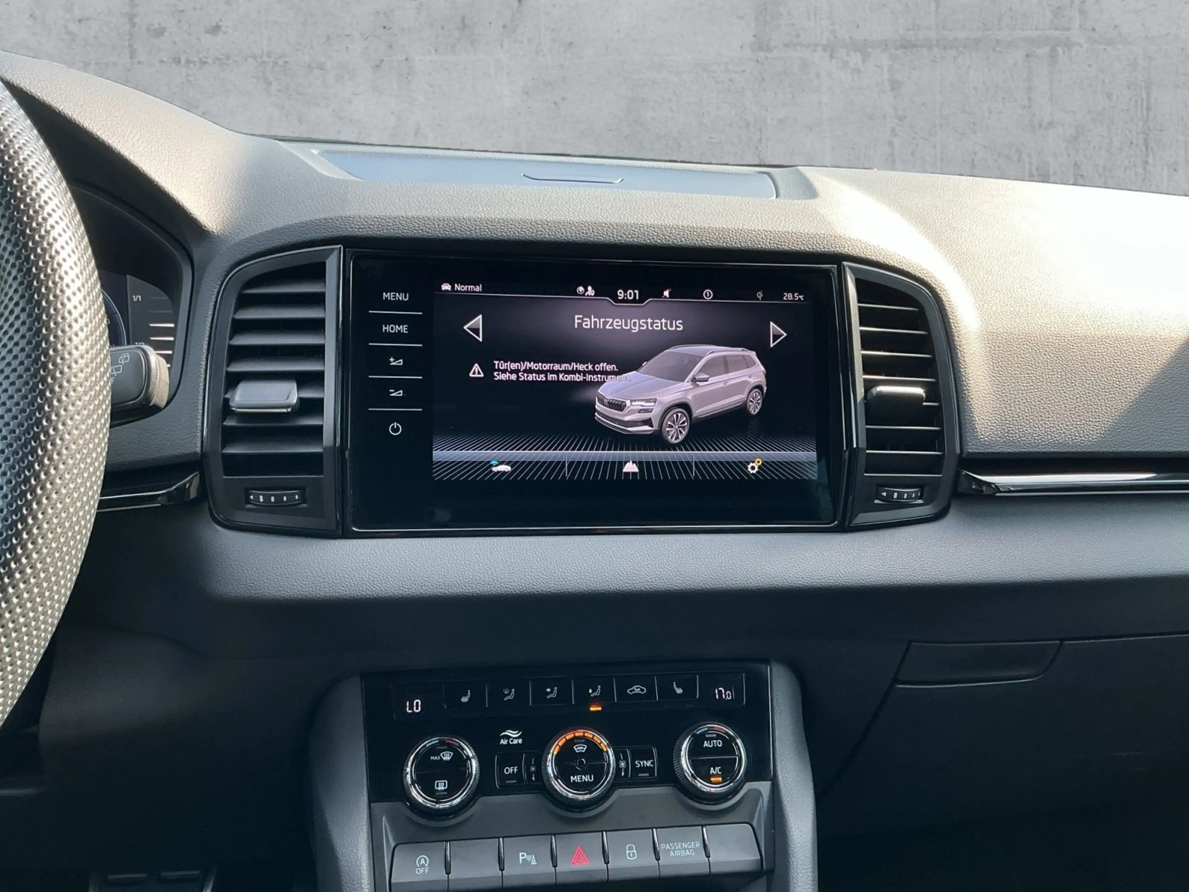 Skoda Karoq 2.0 TDI DSG SPORTLINE 4x4 LED+NAVI+AHK+ACC — photo 11