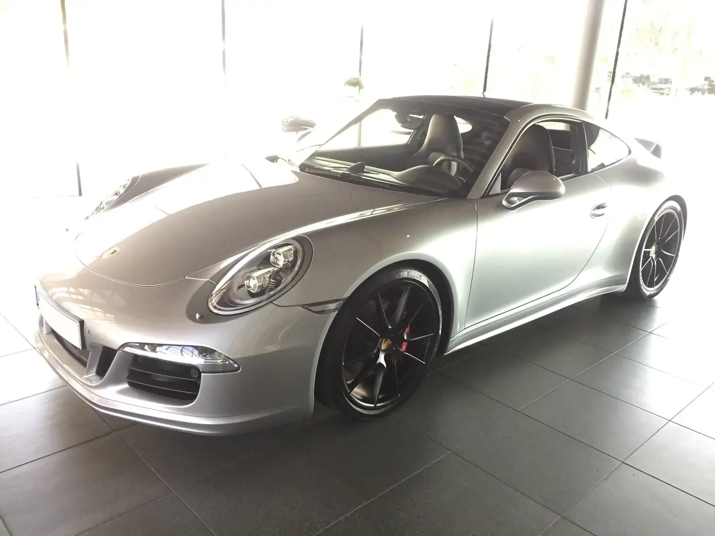 Porsche 991 911 Coupe 911 Carrera 4S PDK Silber - 2