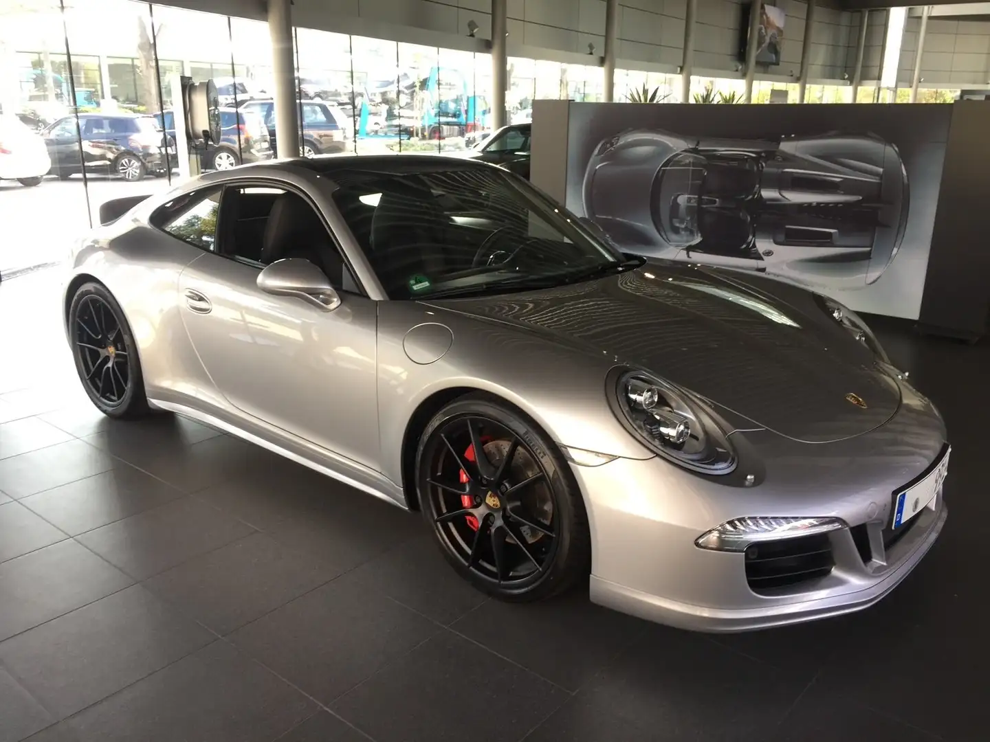 Porsche 991 911 Coupe 911 Carrera 4S PDK Silber - 1