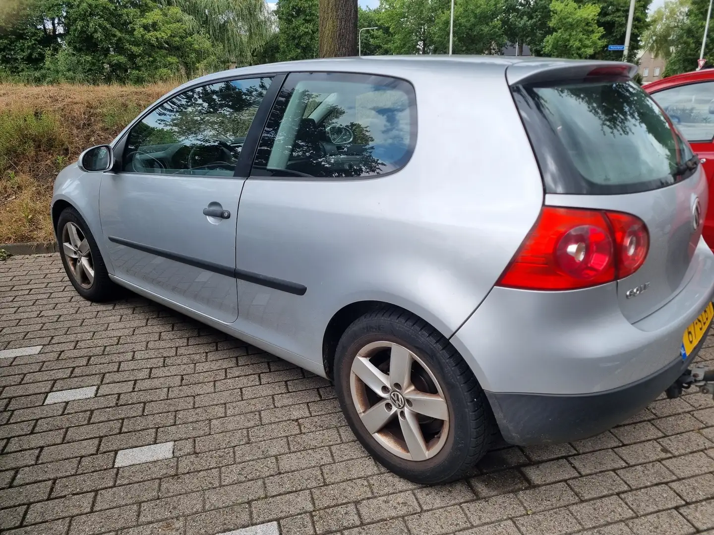 Volkswagen Golf 1.6 Trendline - 2