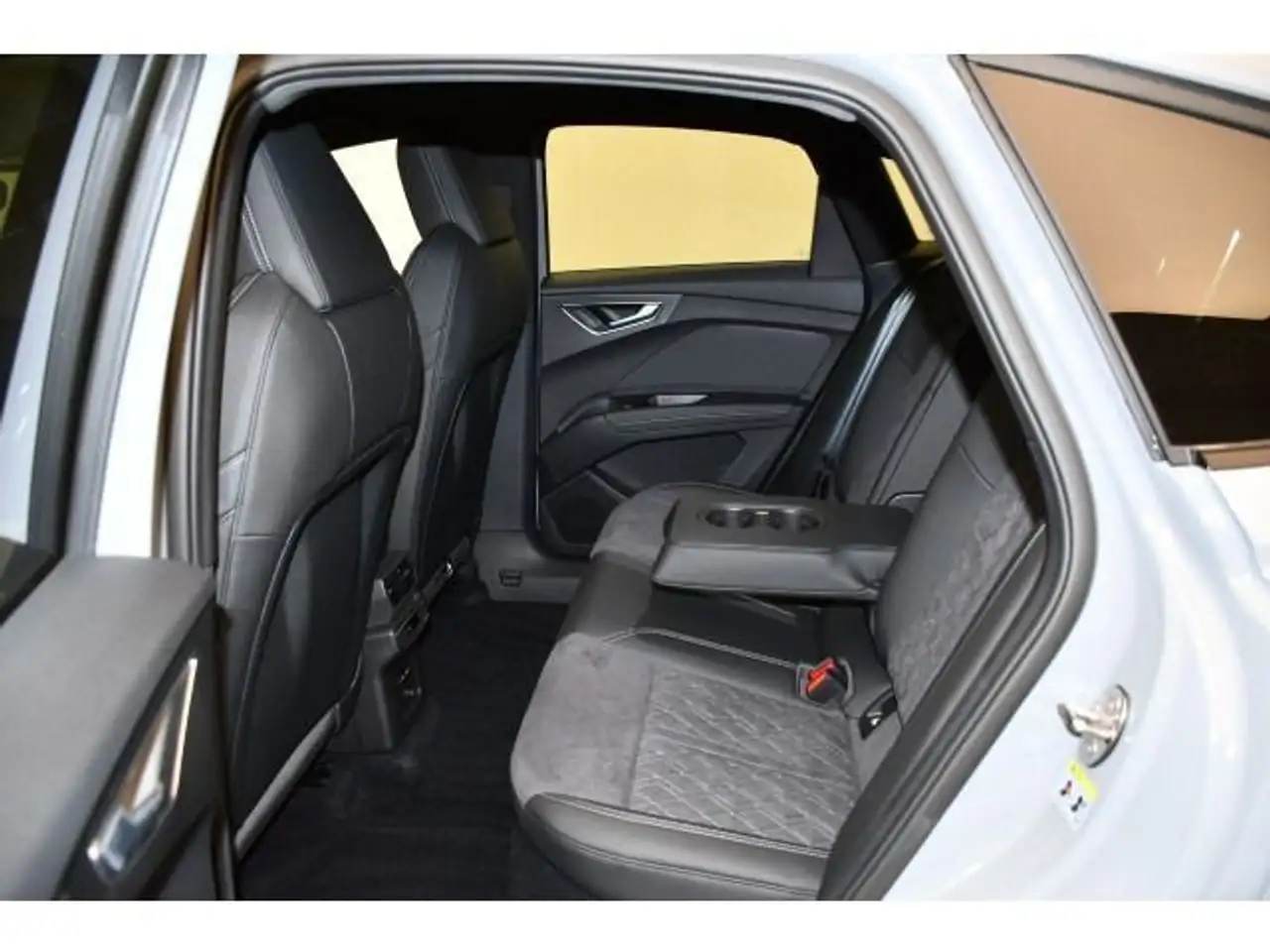 Audi Q4 e-tron Q4 Sportback 45 e-tron quattro 8