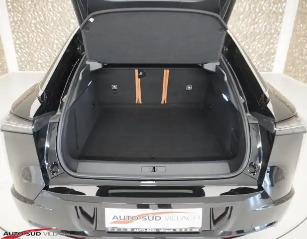 DS Automobiles N°8 FWD 230PS ÉTOILE Ansicht 24