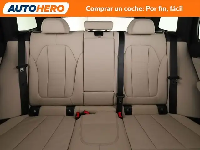 BMW X3 view 16