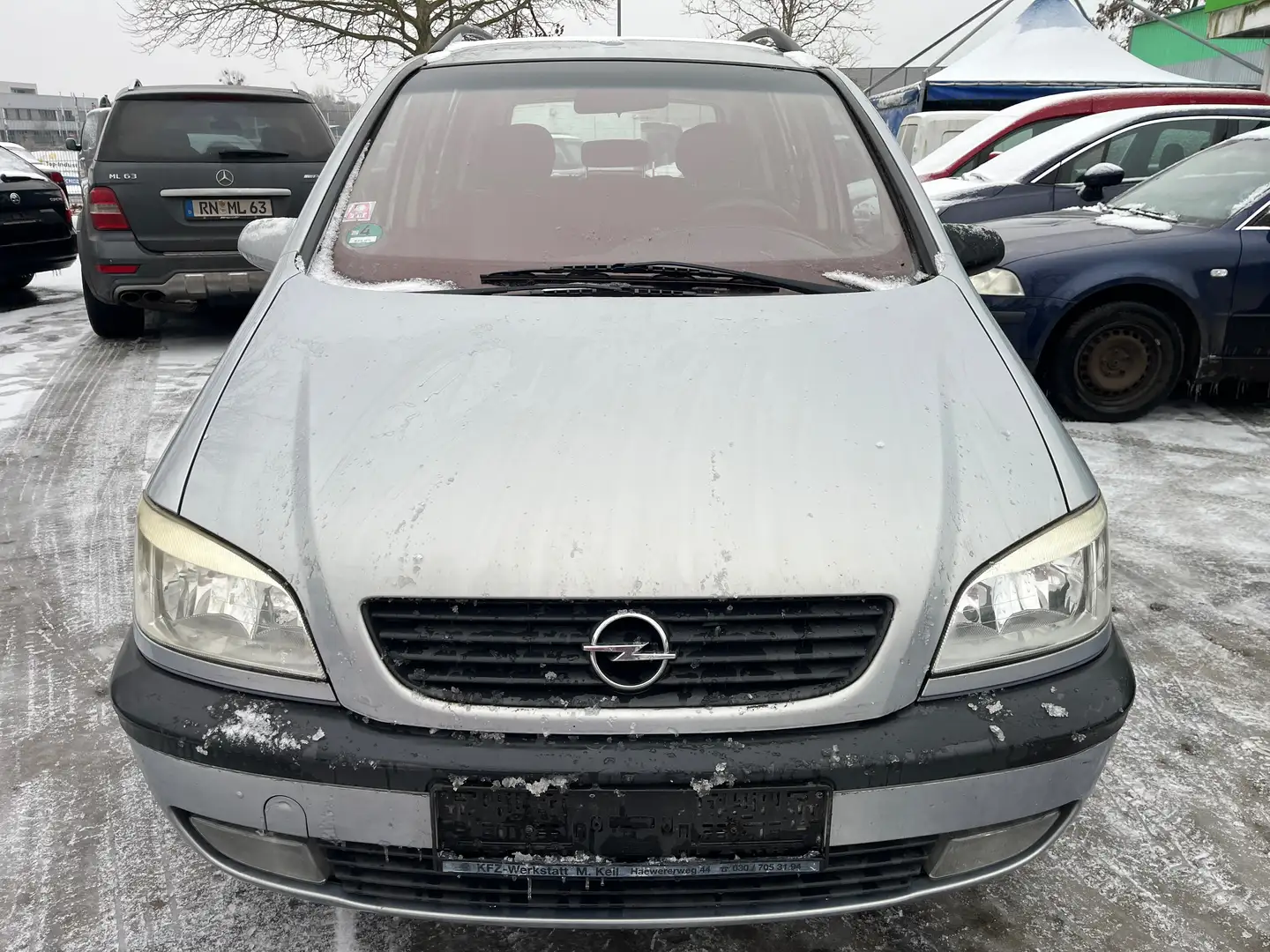 Opel Zafira A 1.8 Klima 7-Sitzer *Tüv 01/2027* Silber - 2