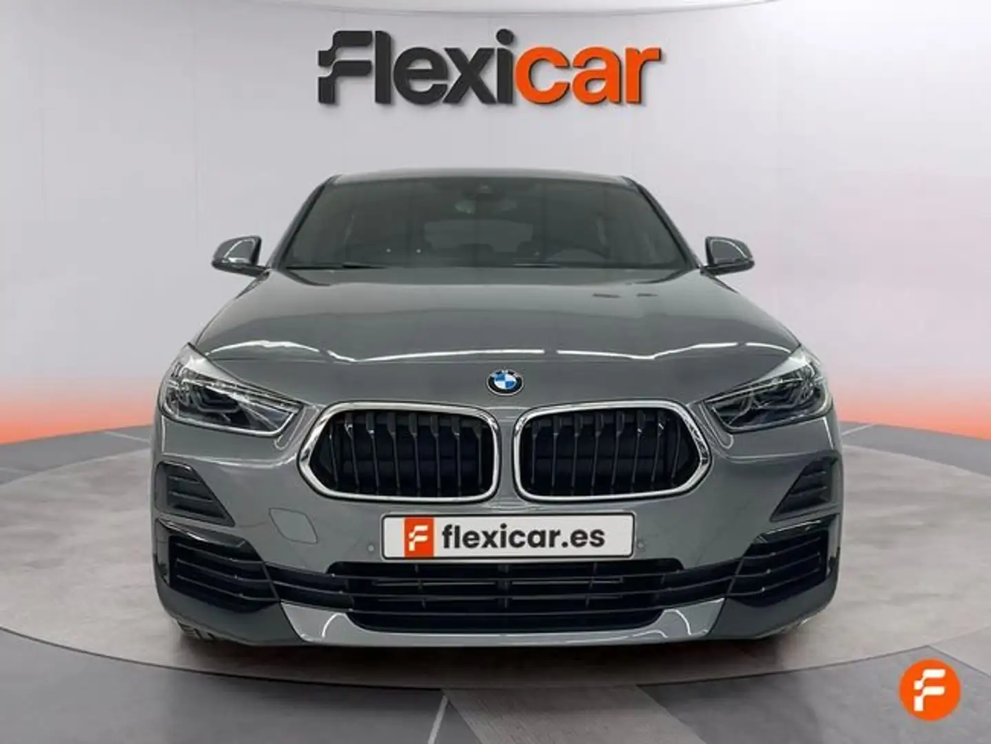 BMW X2 sDrive 18i Gris - 2