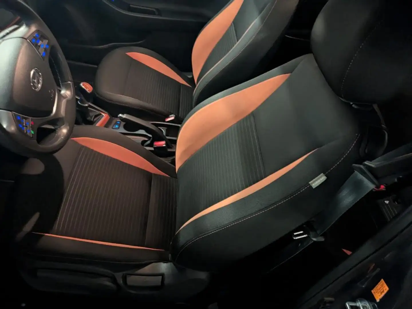 Hyundai i20 i20 Coupé 1,0 T-GDI Start/Stopp Automatik Comfort Comfort Grau - 2
