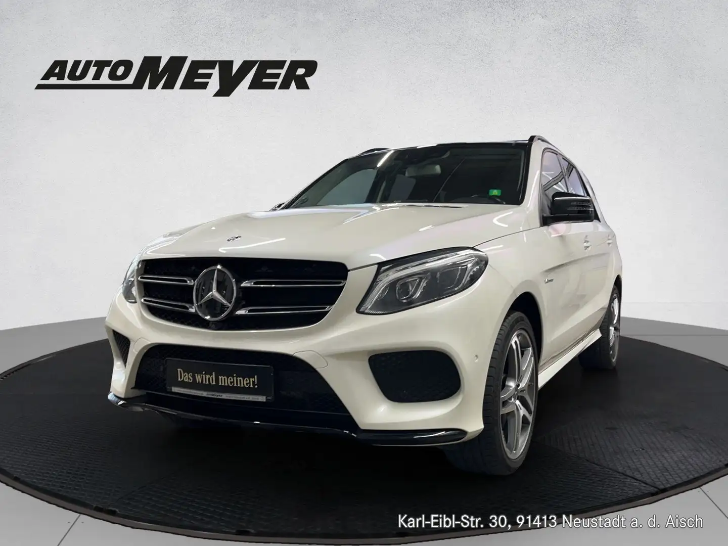 Mercedes-Benz GLE 500 4M AMG+NIGHT+PANO+AHK+AIRM+FAHRASSI+360° Білий - 1