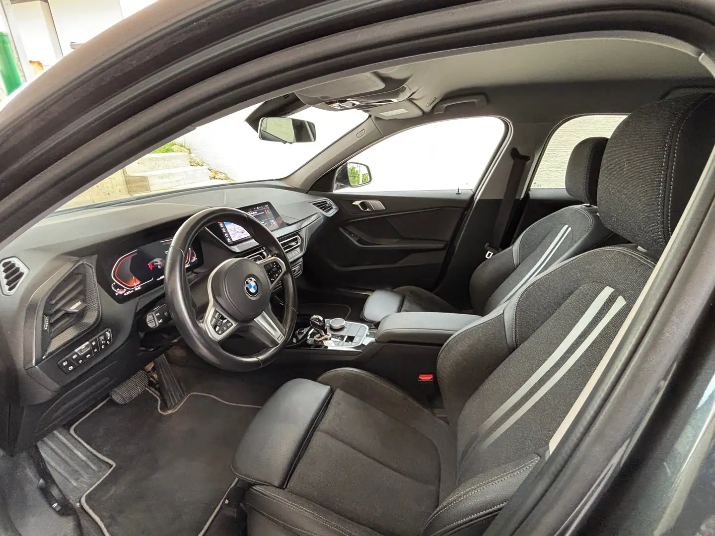 BMW 118 118i Sport Line Grau - 2
