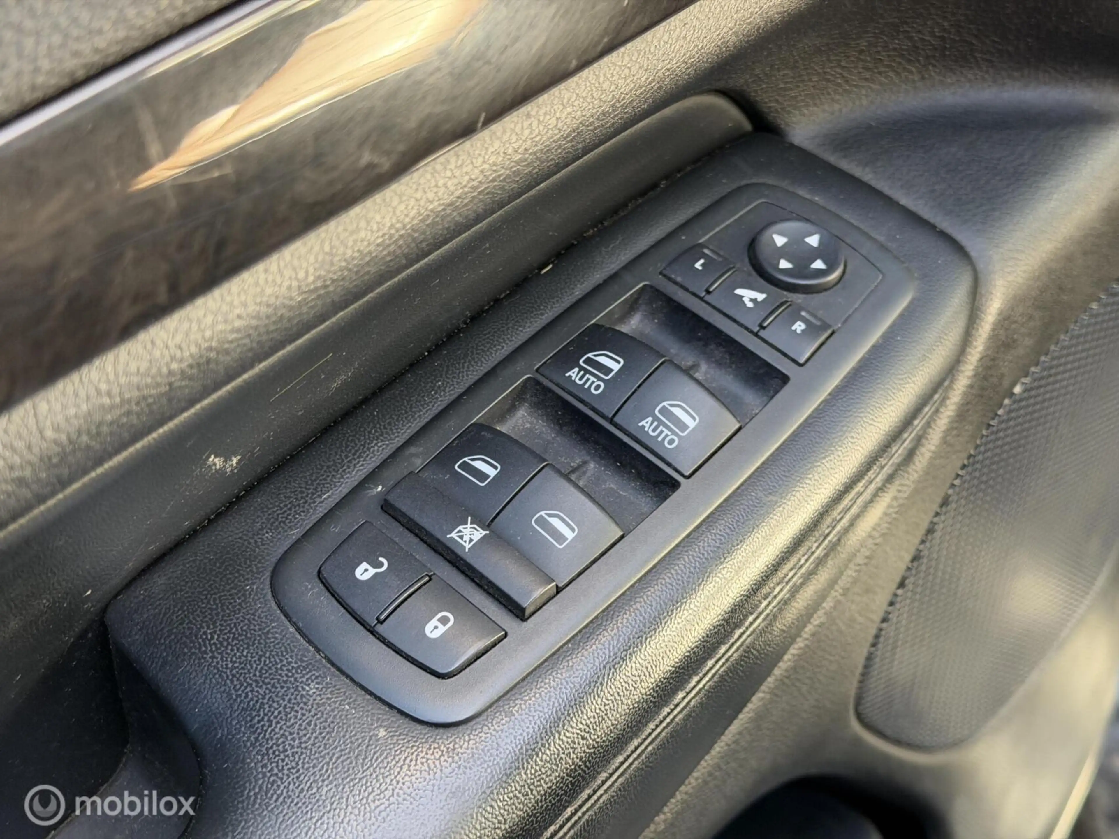 Jeep Grand Cherokee 3.0 CRD Laredo BTW Camera Trekhaak Leder Stoelverw — photo 17