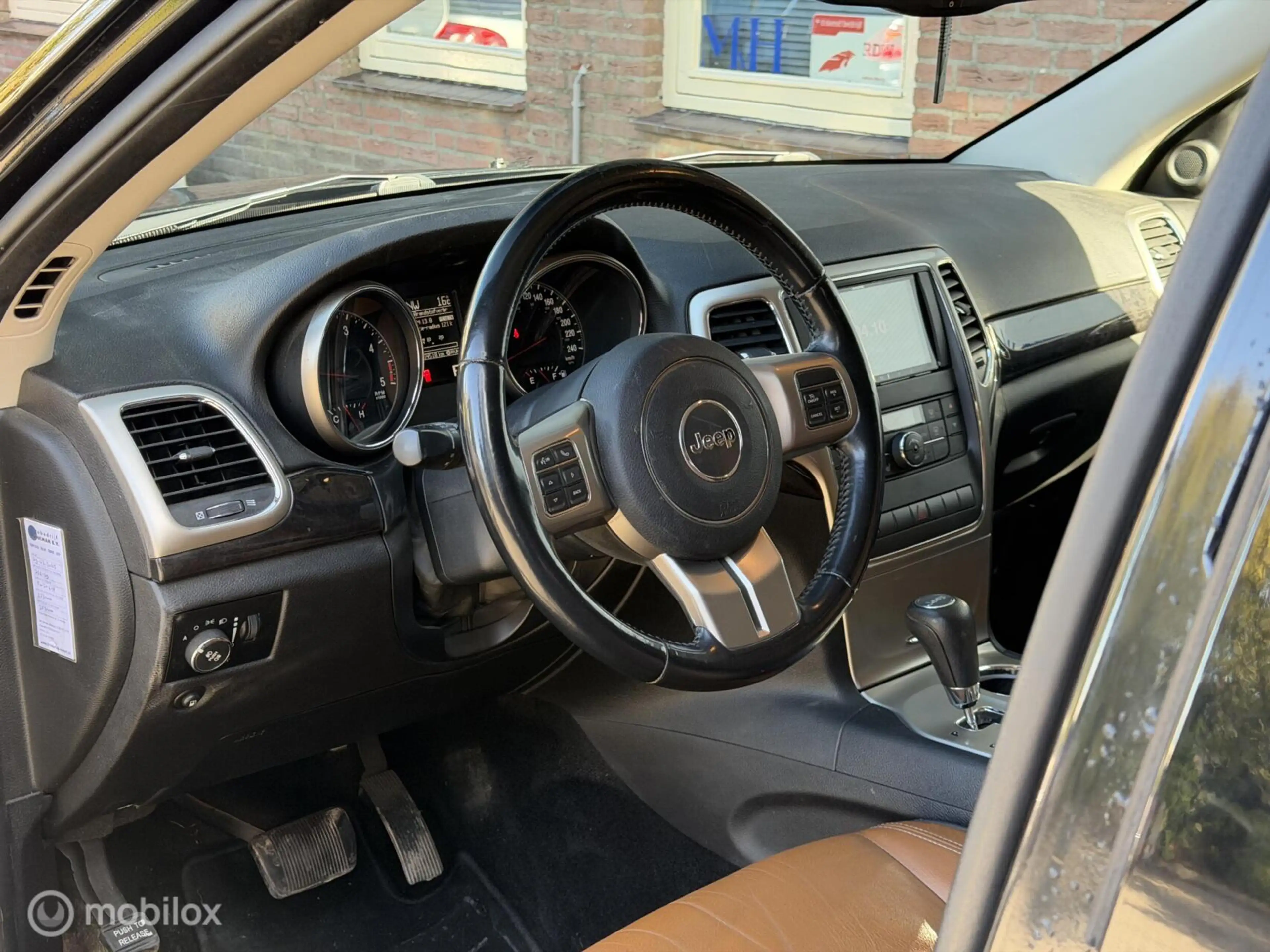Jeep Grand Cherokee 3.0 CRD Laredo BTW Camera Trekhaak Leder Stoelverw — photo 4