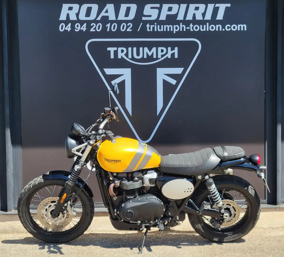 Triumph Scrambler Jaune - 2