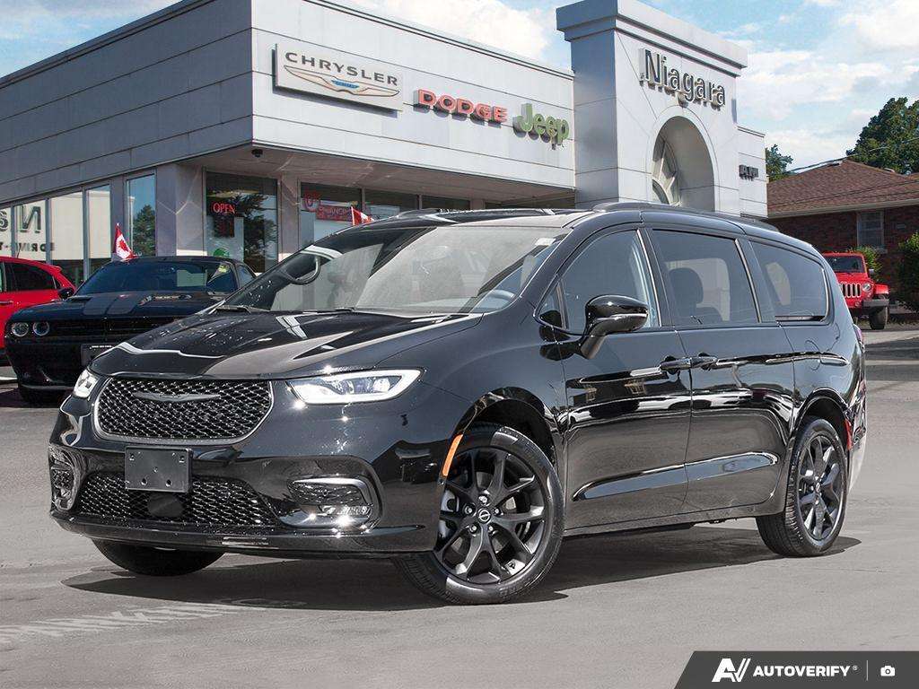 2026 Chrysler Pacifica SELECT | AWD | PANO ROOF | S APPEARANCE | BLIND SP