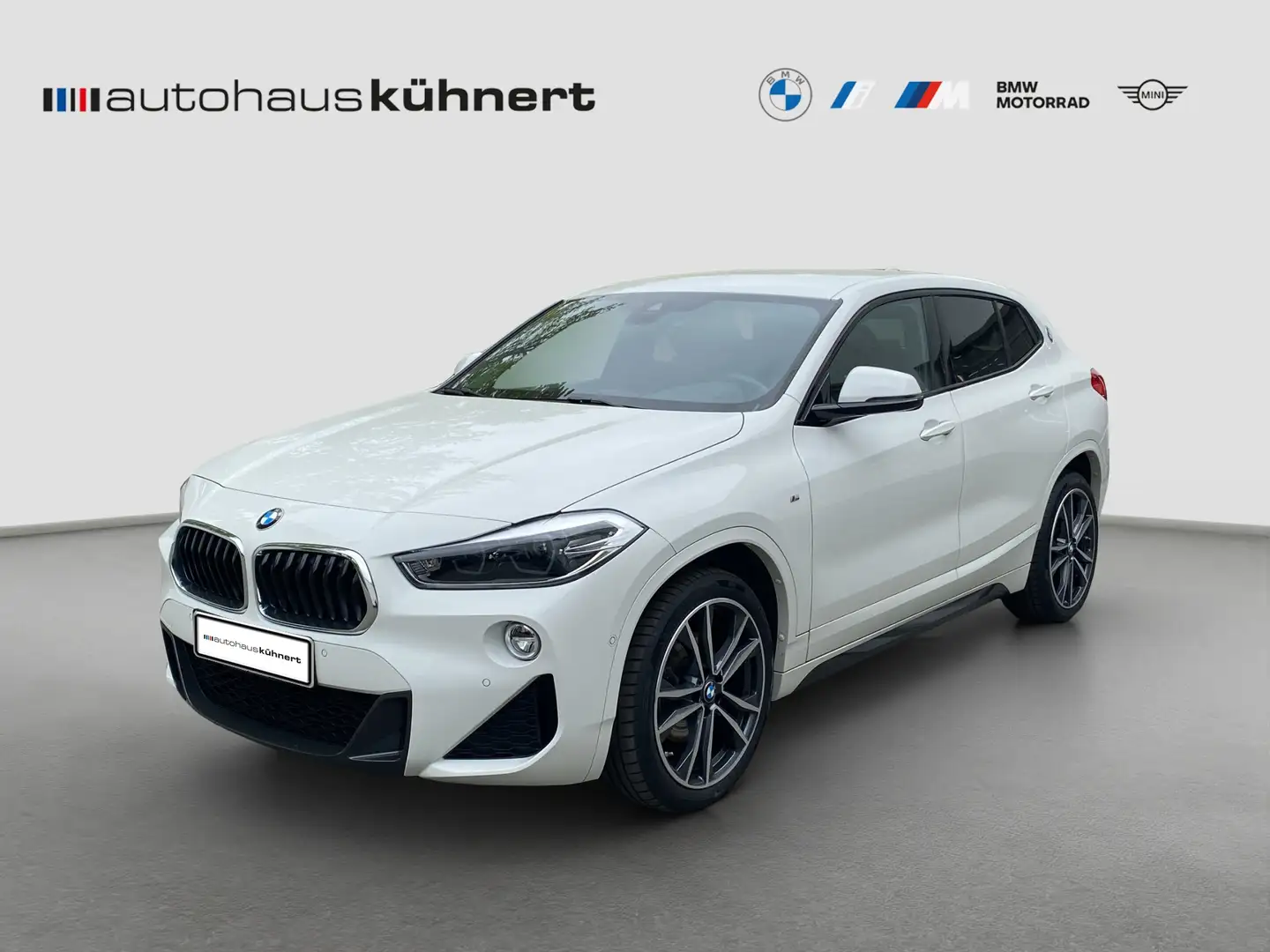 BMW X2 xDrive18d ///M-Sport Schalter SpurAss AHK Navi Blanc - 1