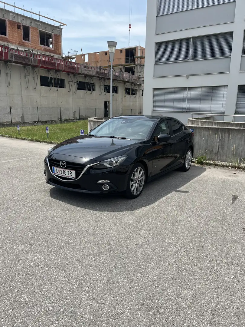 Mazda 3 G120 Revolution - 1