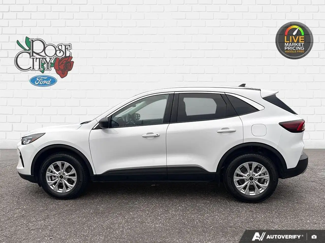 Ford Escape снимка Ford Escape