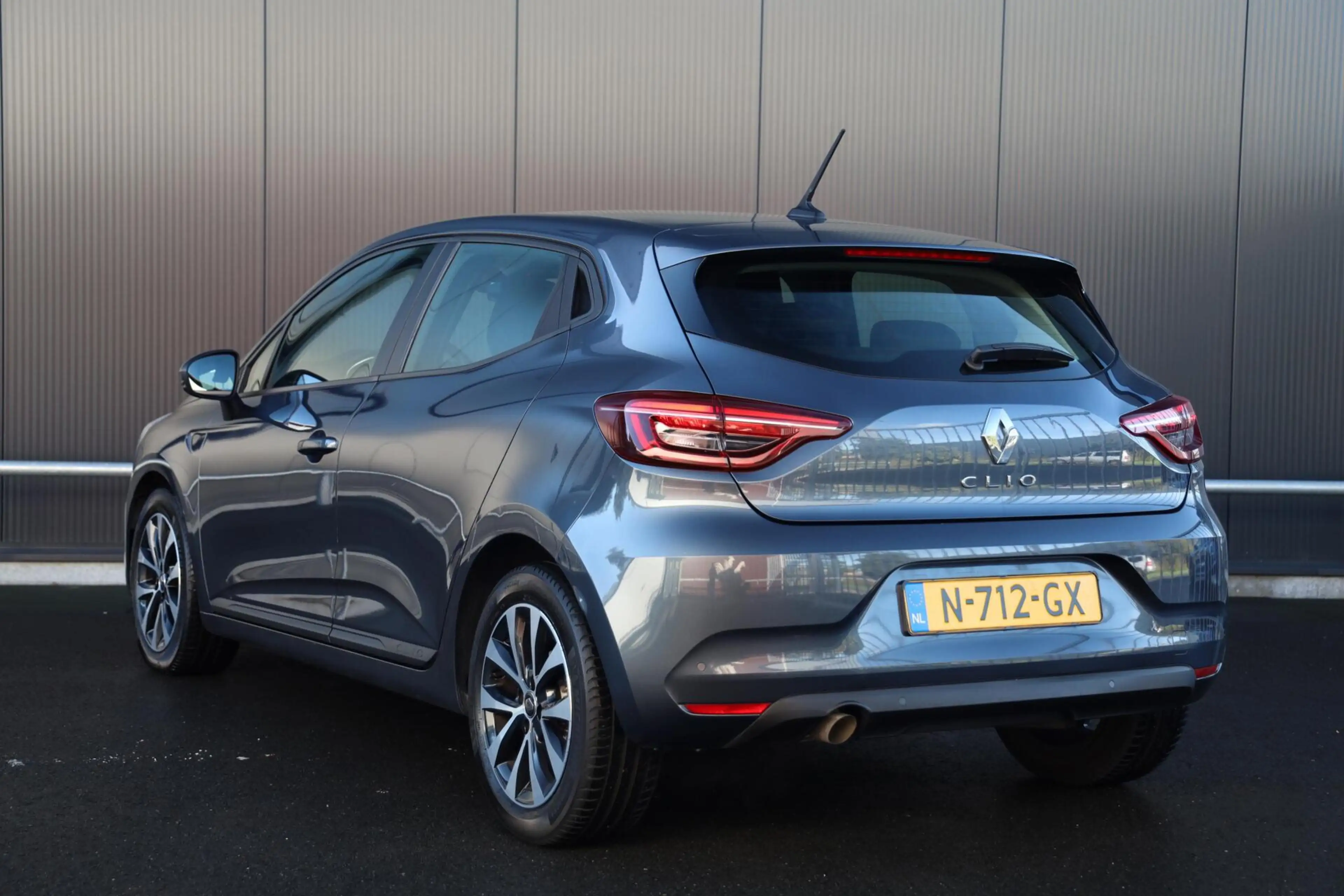 Renault Clio 1.0 TCe Zen Airco Cruise CarPlay Metallic Lichtmet — photo 2
