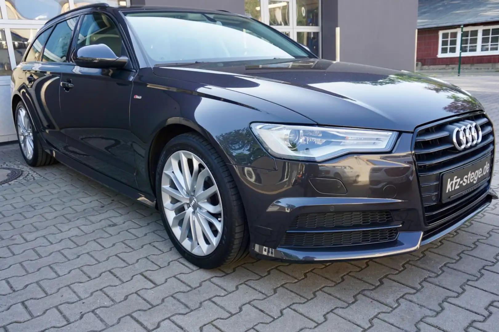 Audi A6 Avant 1.8 TFSI ultra/S-line/NAVI MMI/4xSitzh. Grau - 2