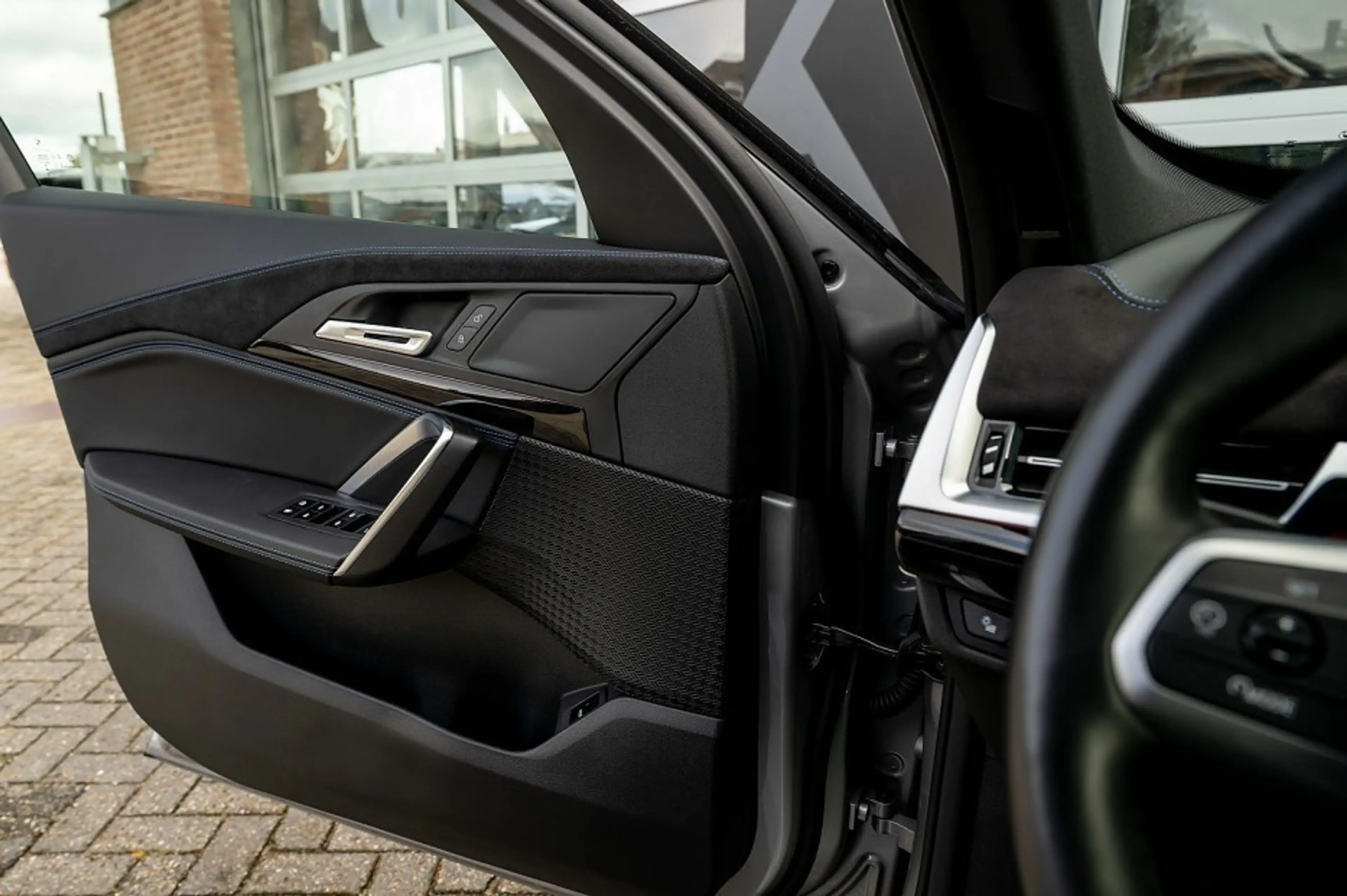 BMW X1 30e xDrive M Sport Pro | Panorama | Trekhaak | ACC — photo 15
