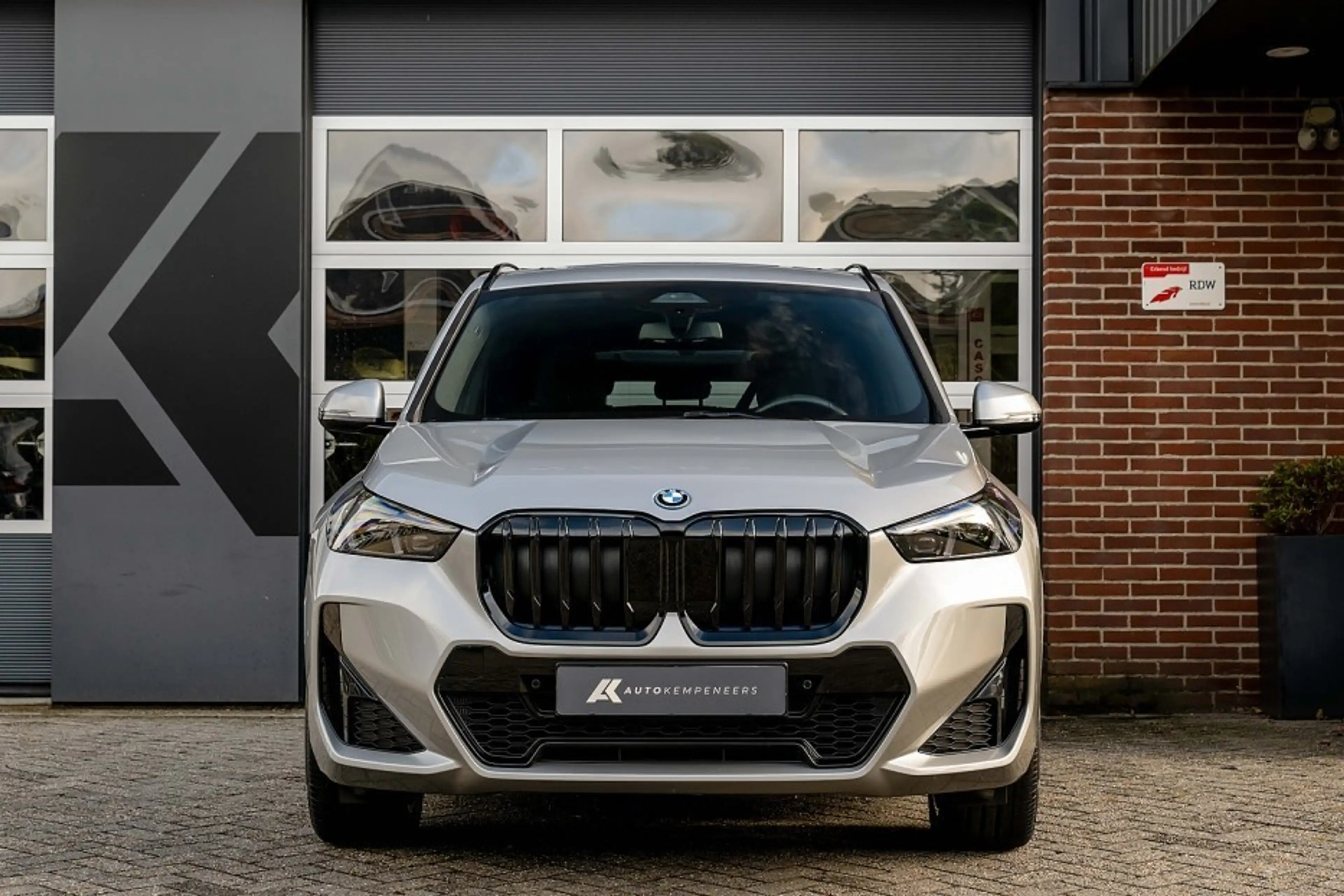 BMW X1 30e xDrive M Sport Pro | Panorama | Trekhaak | ACC — photo 12