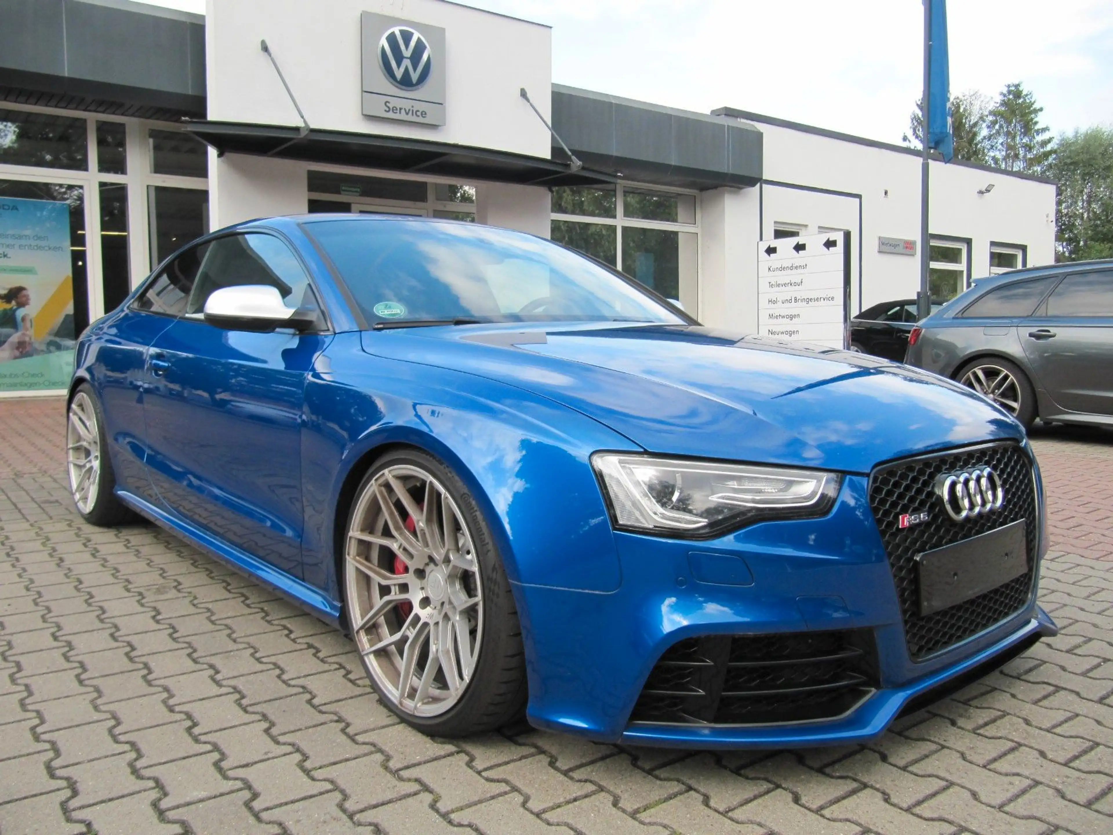 Audi RS5 4.2 FSI S tronic quattro LEDER KAMERA